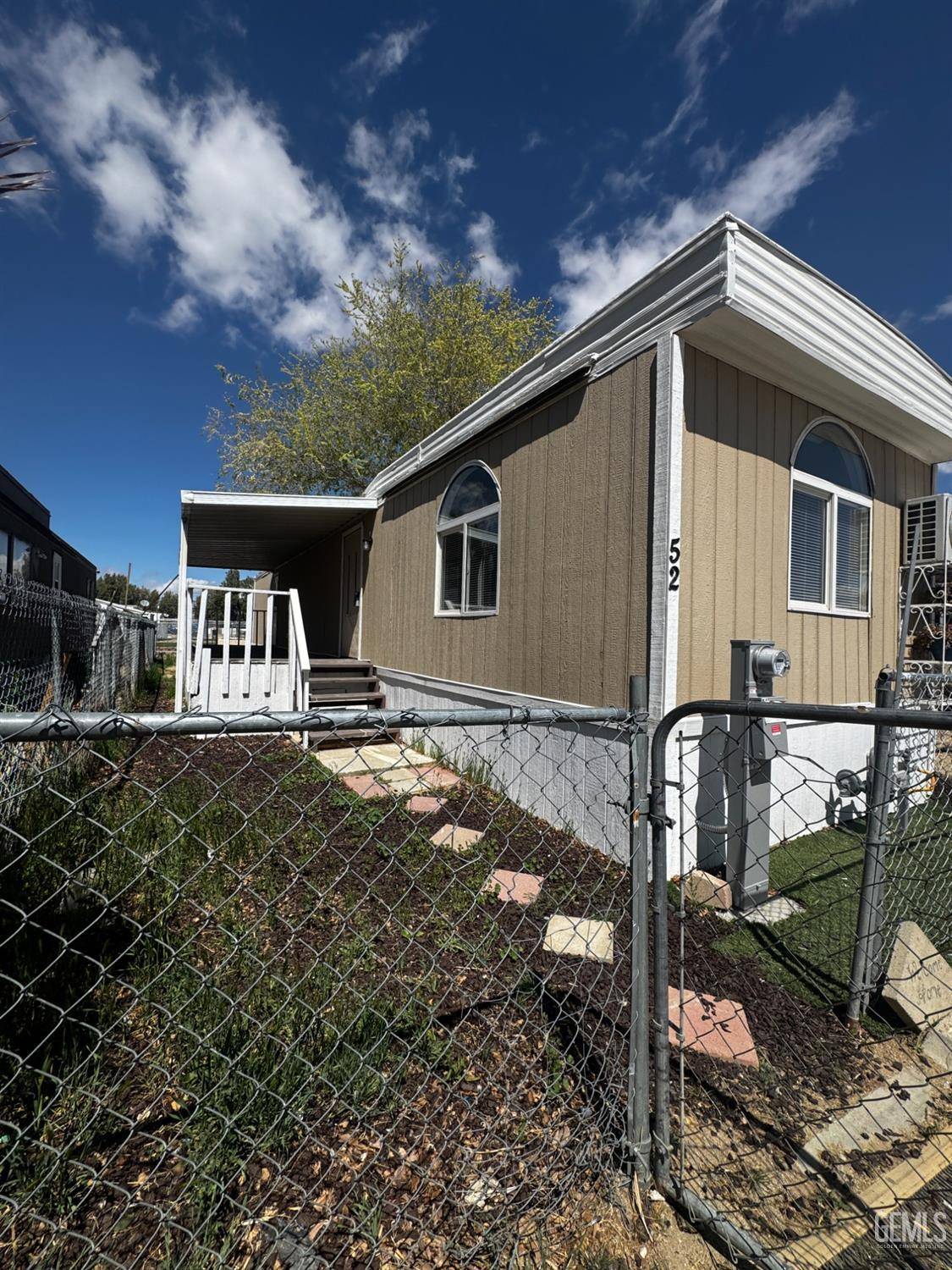Rosamond, CA 93560,5335 W Rosamond Boulevard #52