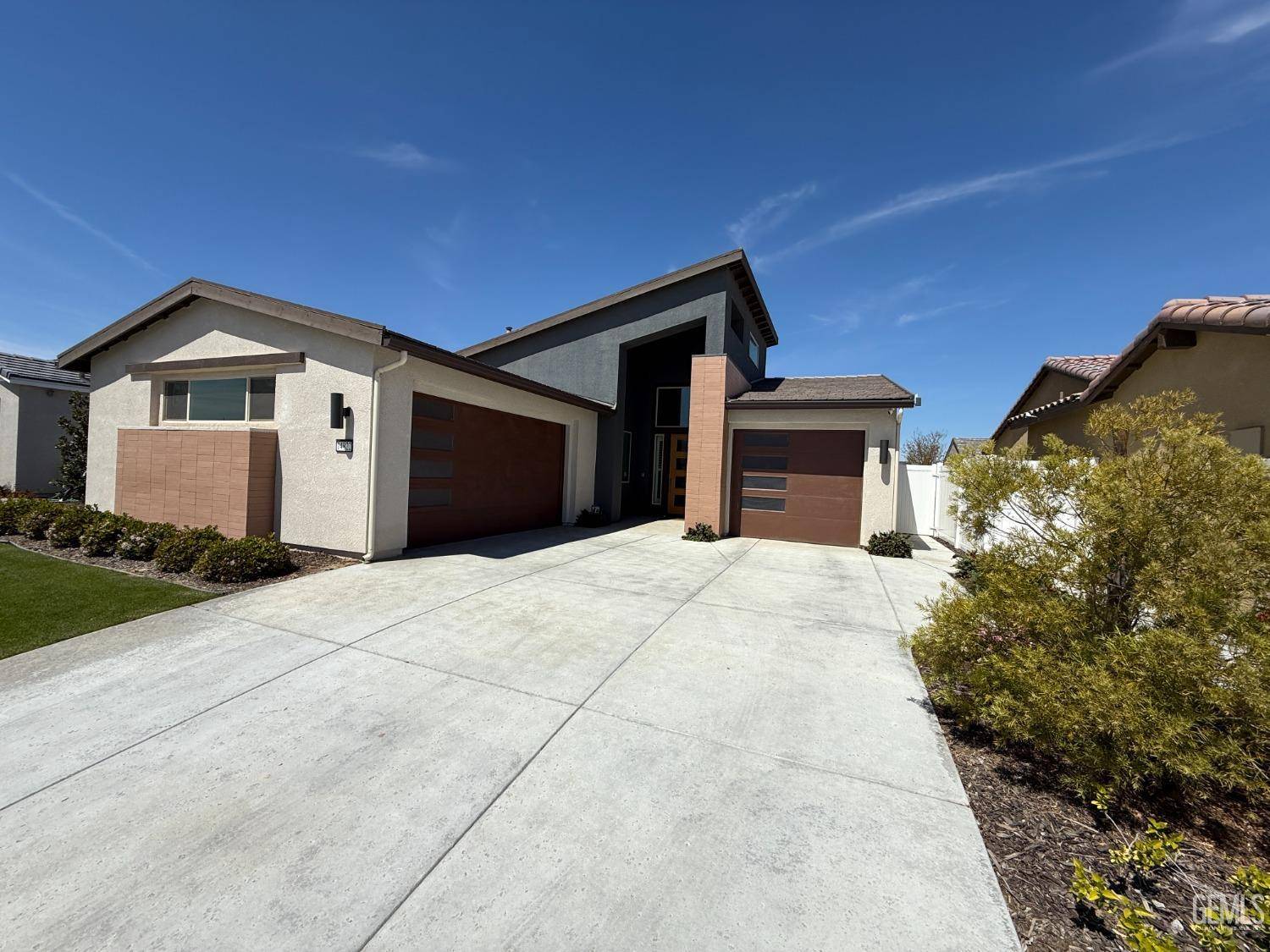 Bakersfield, CA 93311,14822 Pemberley Passage Avenue