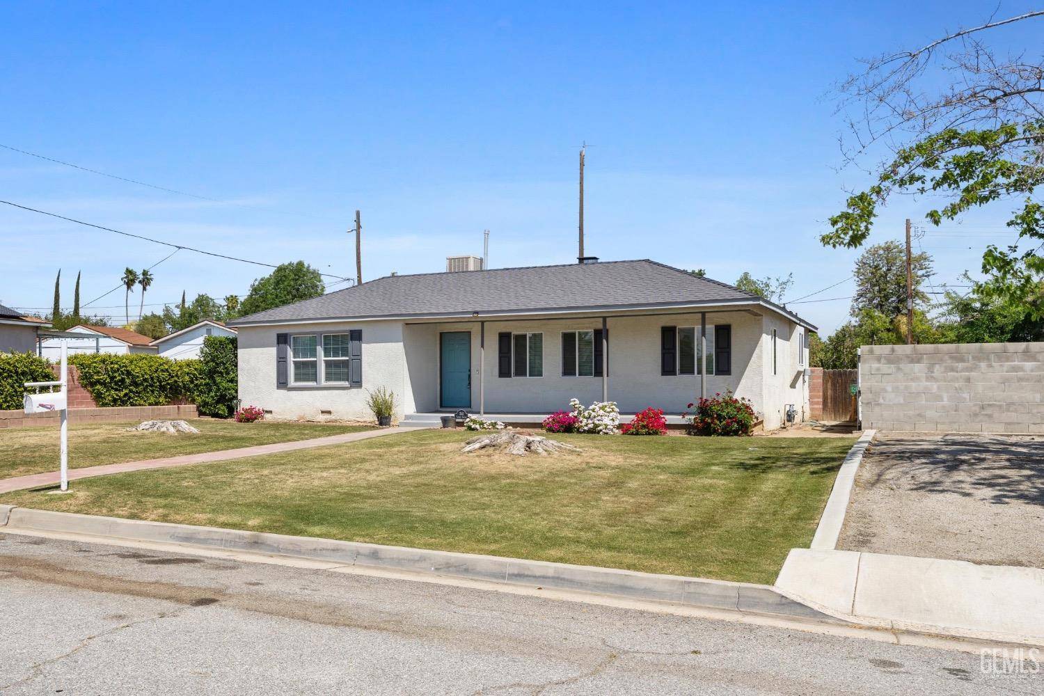 Bakersfield, CA 93305,3141 Linden Avenue