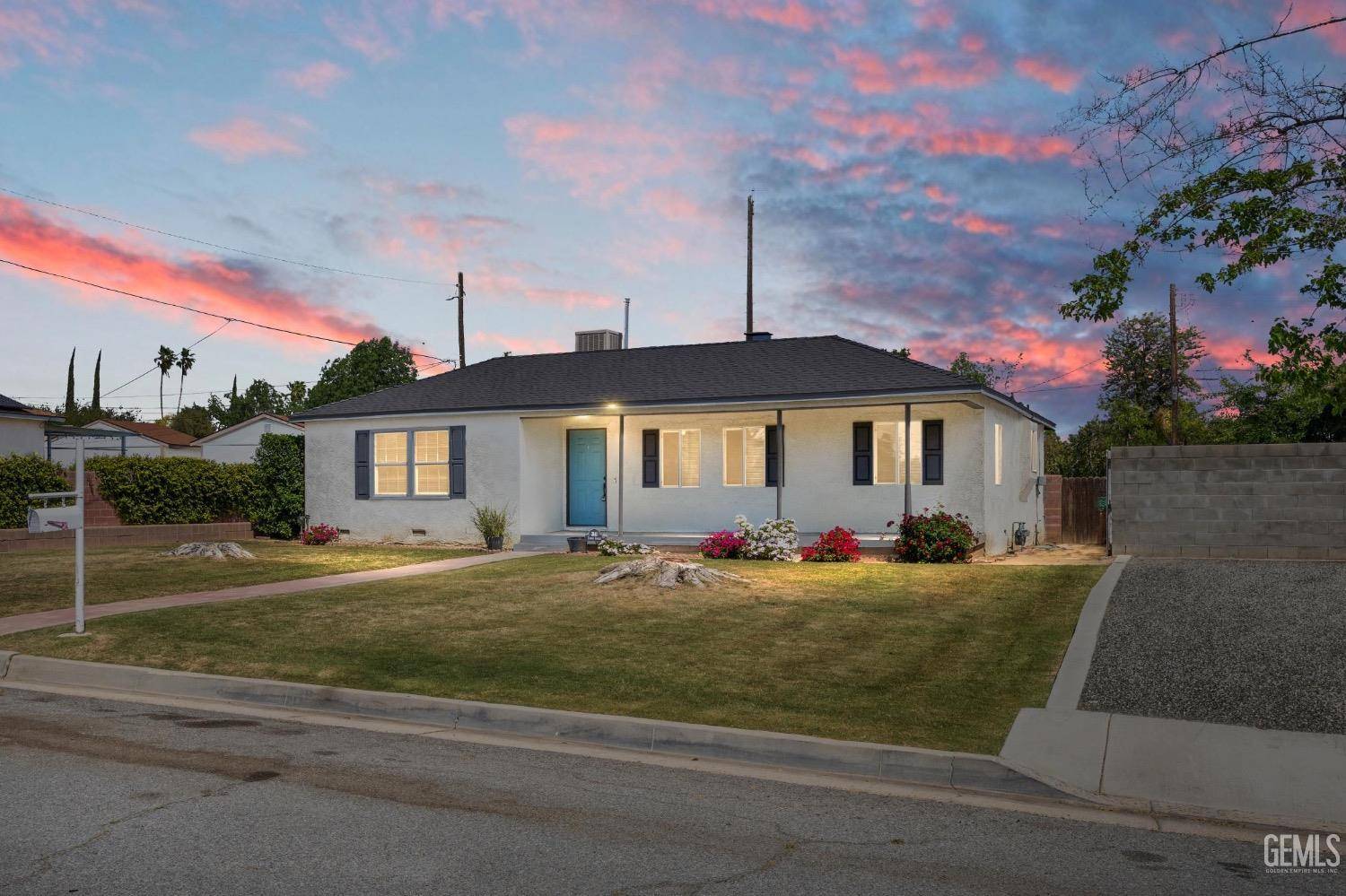 Bakersfield, CA 93305,3141 Linden Avenue