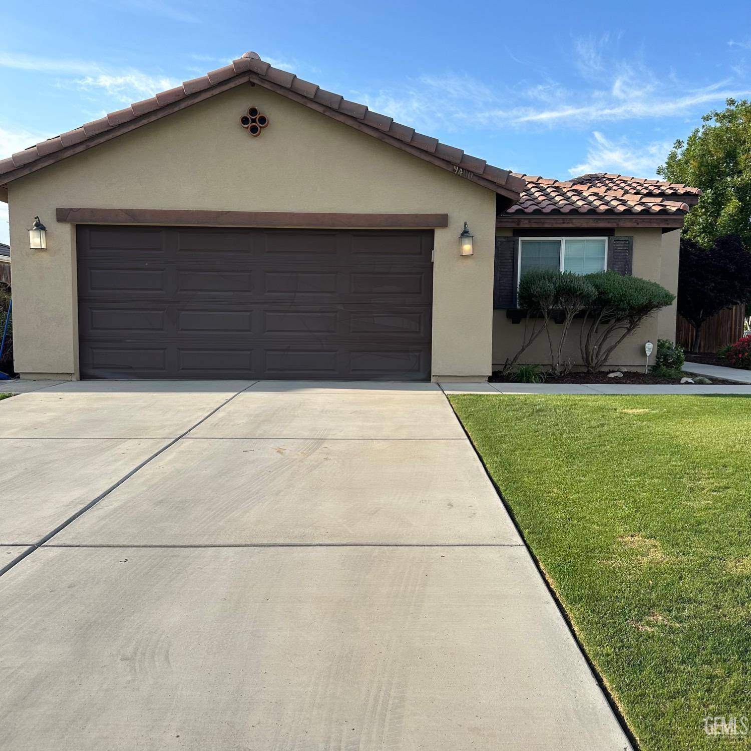 Bakersfield, CA 93311,9400 Carriage Creek Court
