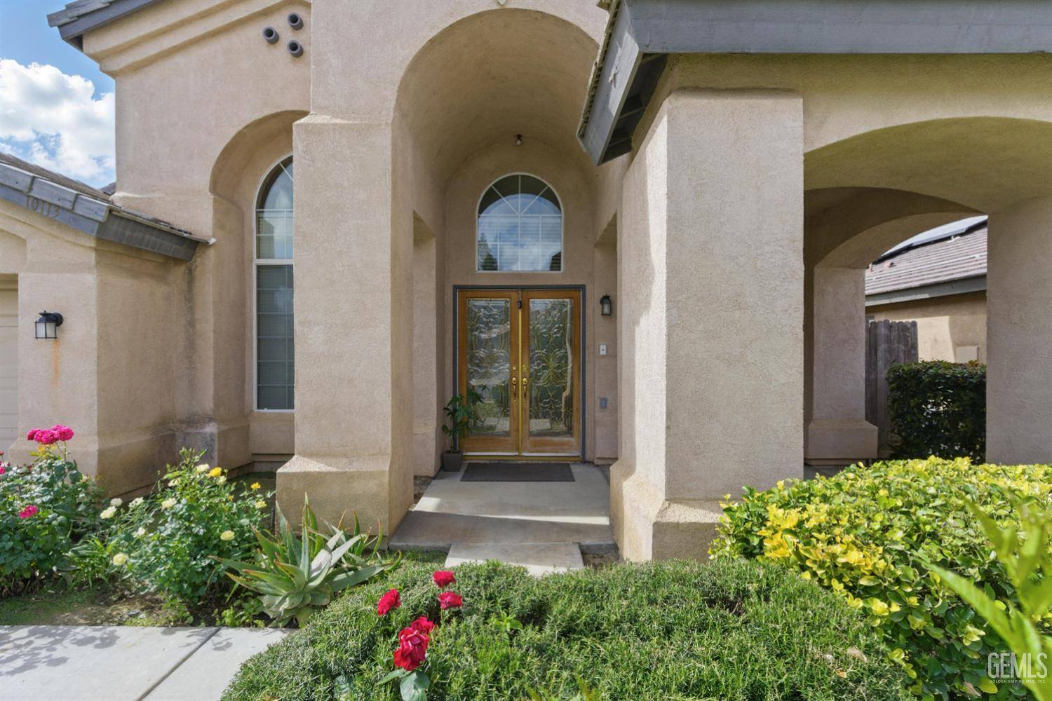 Bakersfield, CA 93311,10113 Saint Albans Avenue