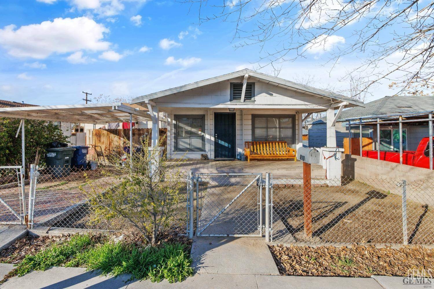 Taft, CA 93268,210 B