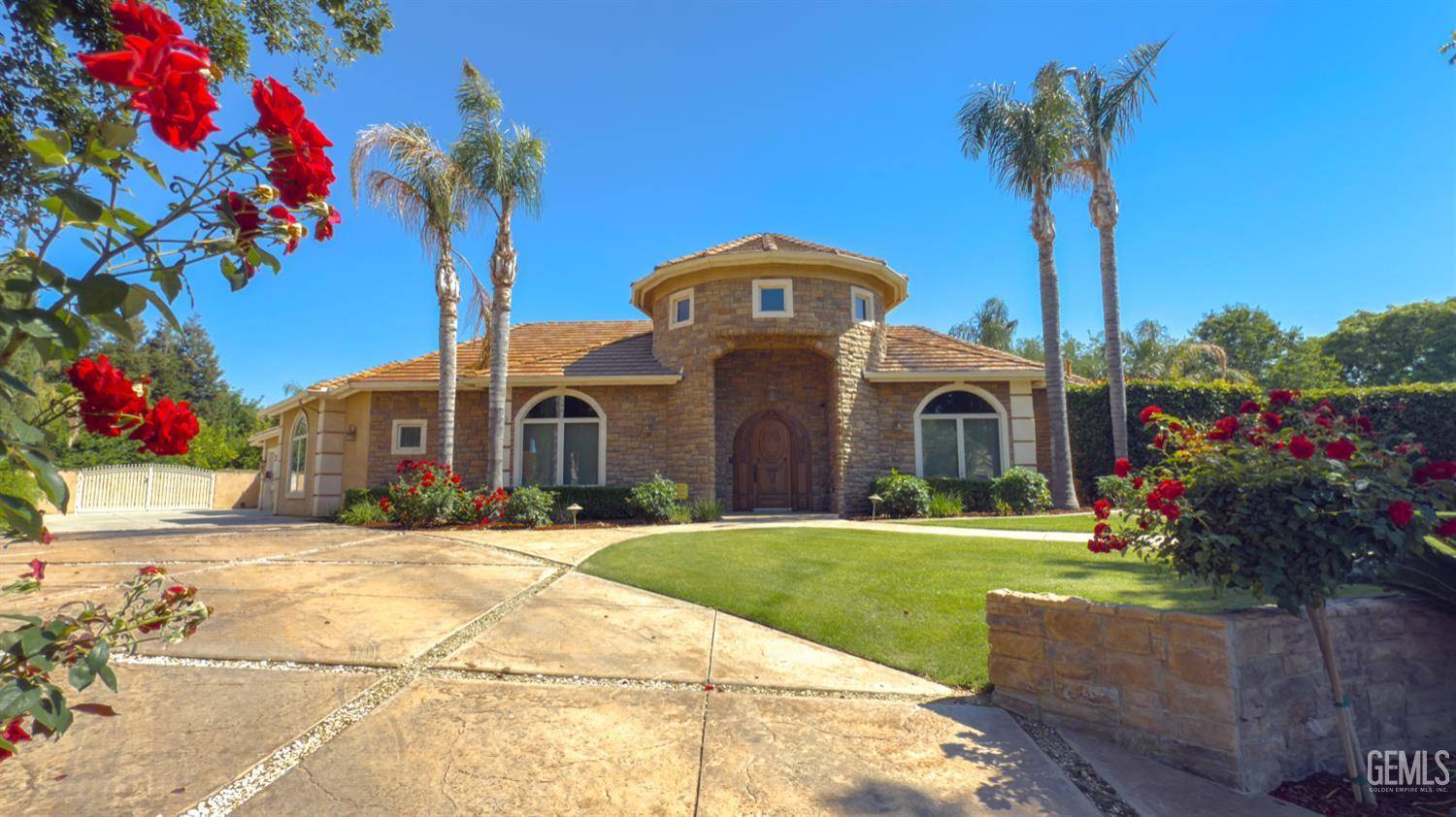 Bakersfield, CA 93311,3006 Springbank Court