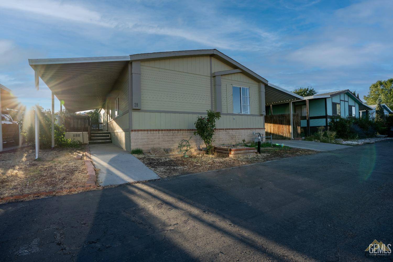 Tehachapi, CA 93561,14556 E Tehachapi Boulevard #28