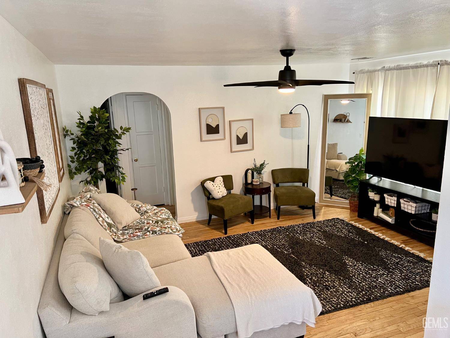 Bakersfield, CA 93304,3115 San Emidio Street