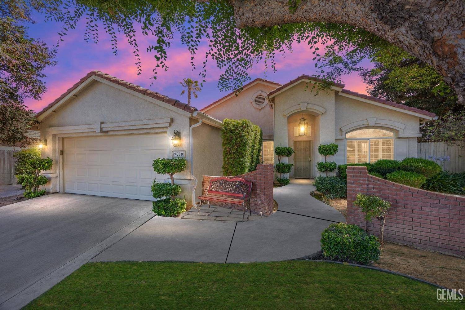 Bakersfield, CA 93312,9000 Willamette Court