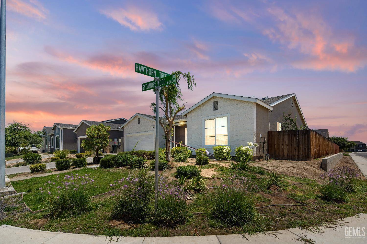 Bakersfield, CA 93313,6622 Sycamore Wood Lane