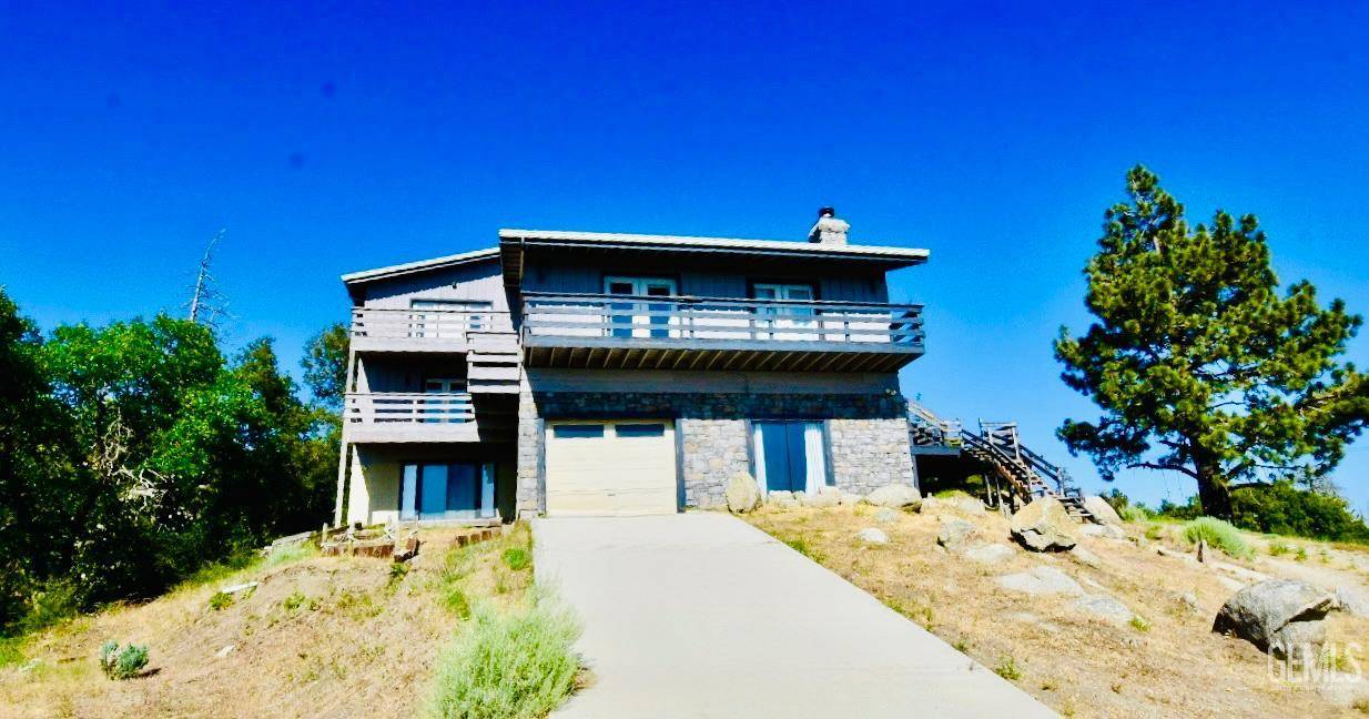 Tehachapi, CA 93561,25231 Paramount Drive