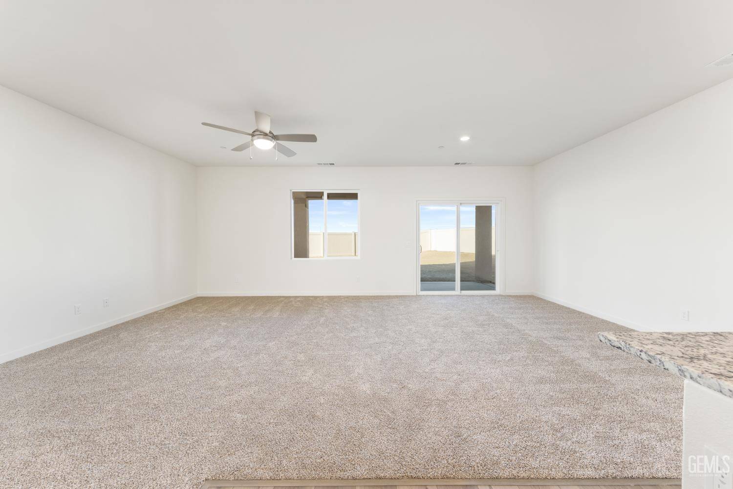 Bakersfield, CA 93313,7807 Ita Palm Way