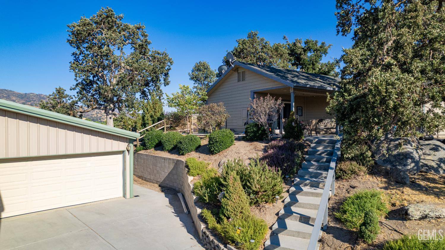Tehachapi, CA 93561,23600 Lakeview Drive