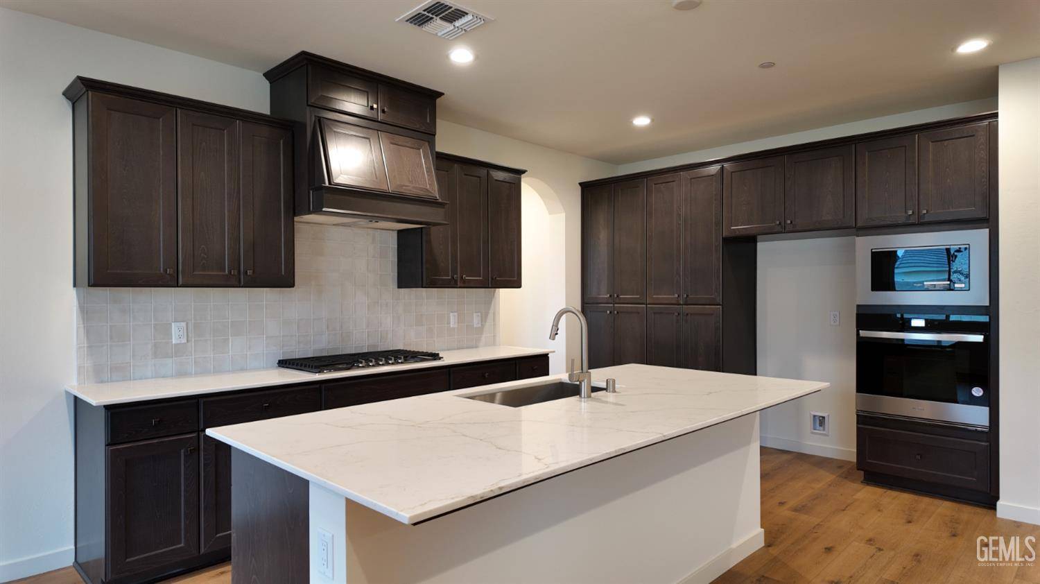 Bakersfield, CA 93311,12802 Graham Court