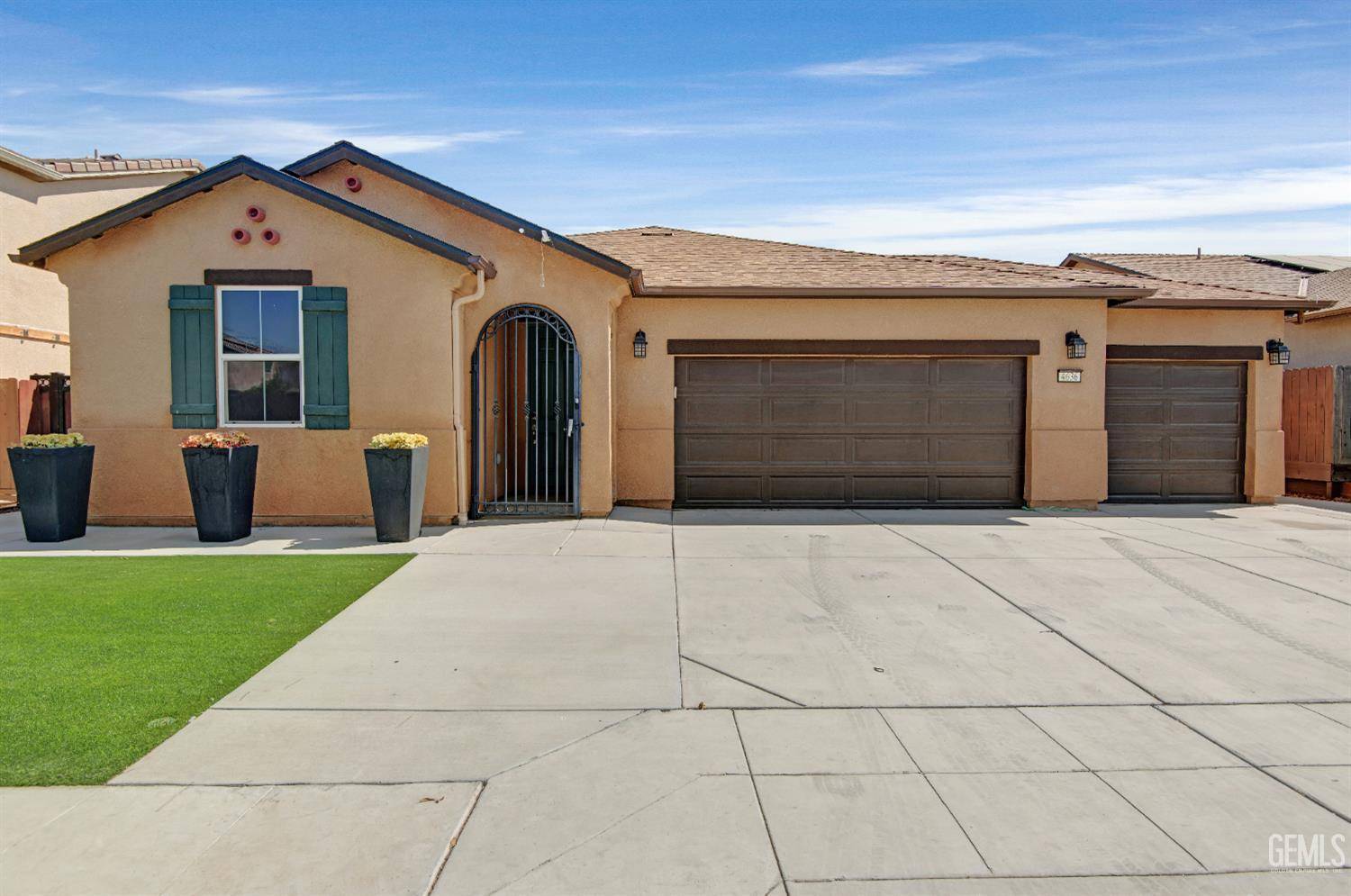 Fresno, CA 93723,4636 N Ensanada Avenue