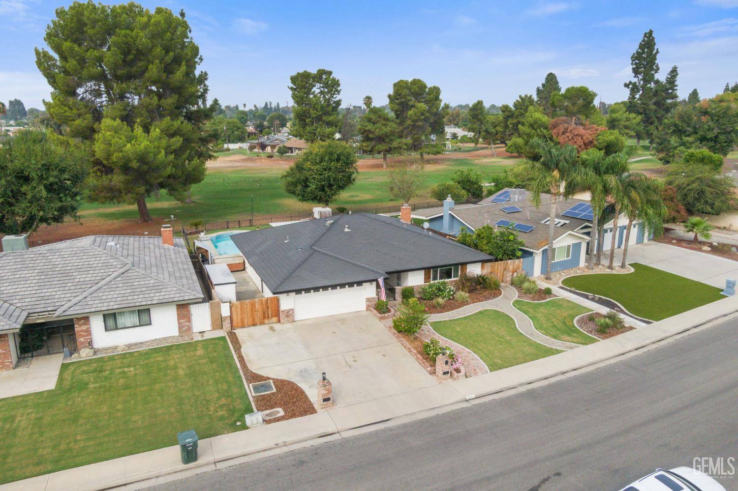 Bakersfield, CA 93309,609 Bermuda Street