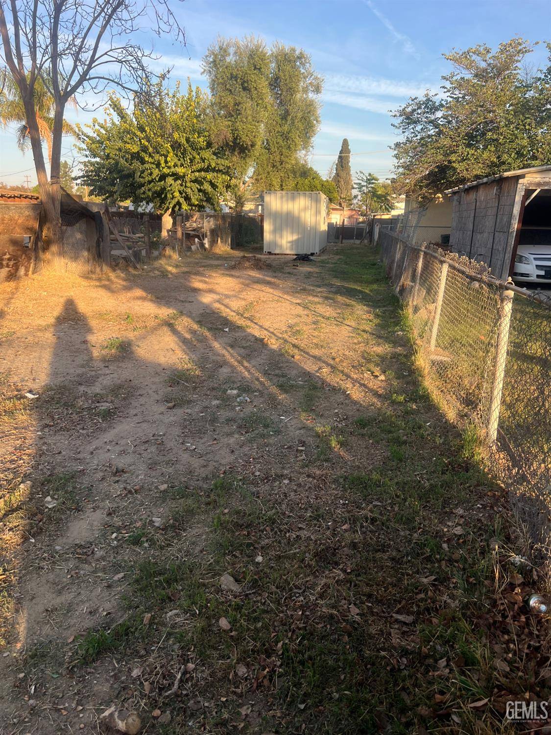 Bakersfield, CA 93307,809 S Kern Street