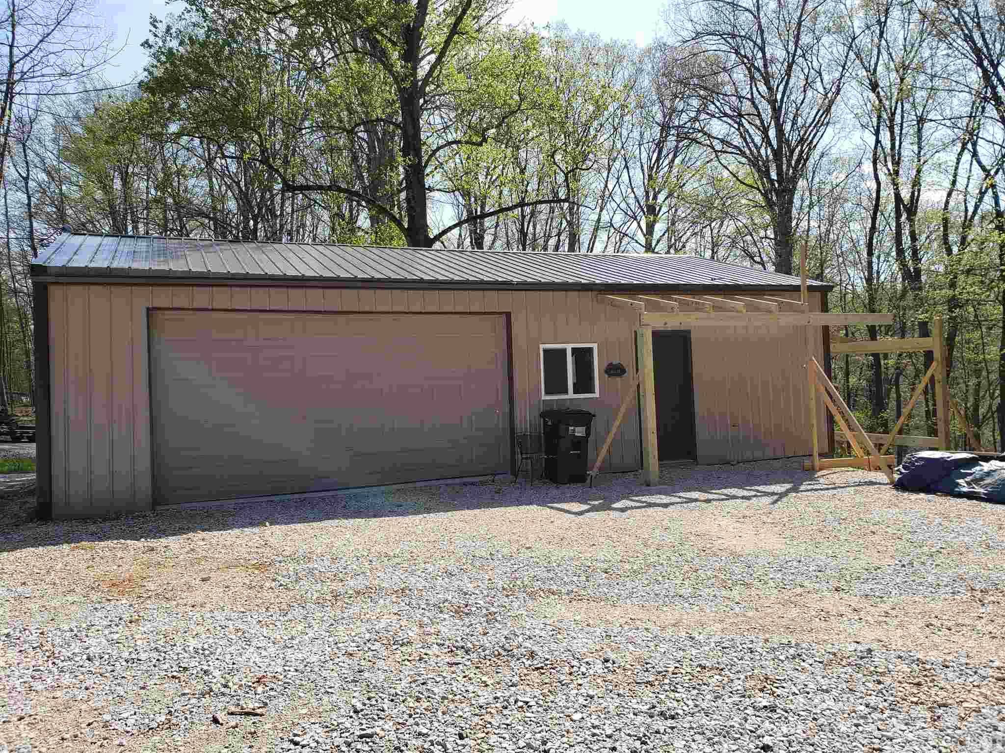 Bedford, IN 47421,89 Schores Lane