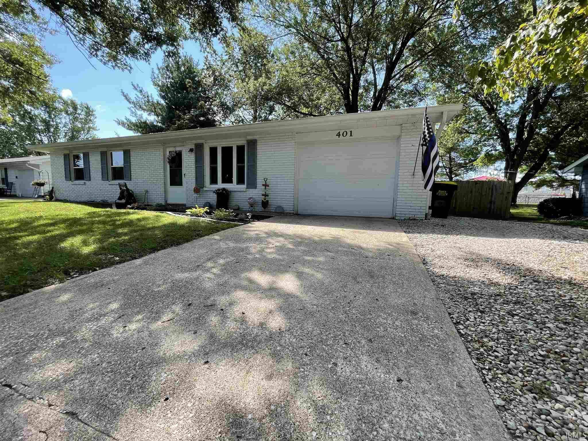 Ellettsville, IN 47429,401 W Hickory Drive