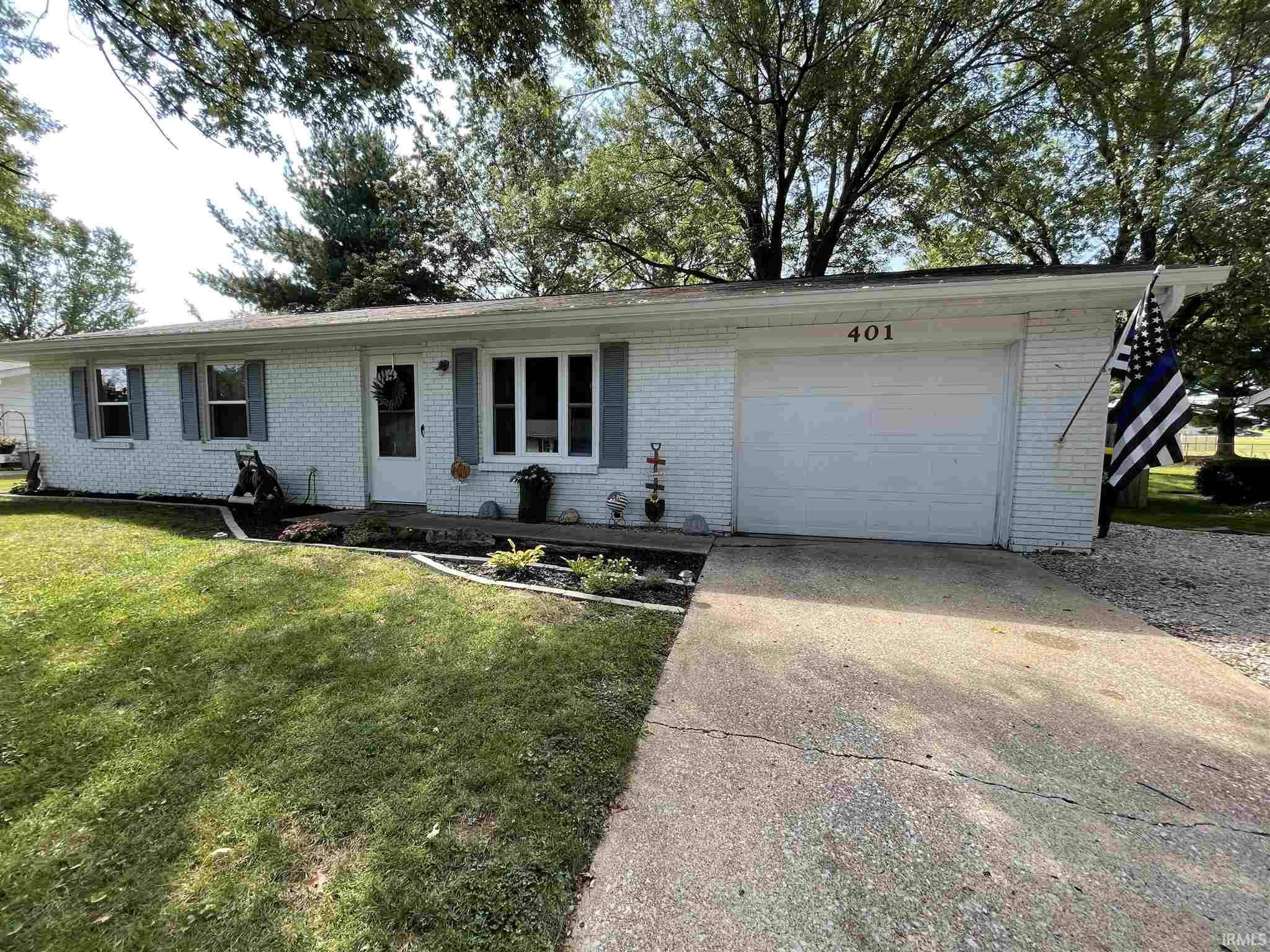 Ellettsville, IN 47429,401 W Hickory Drive