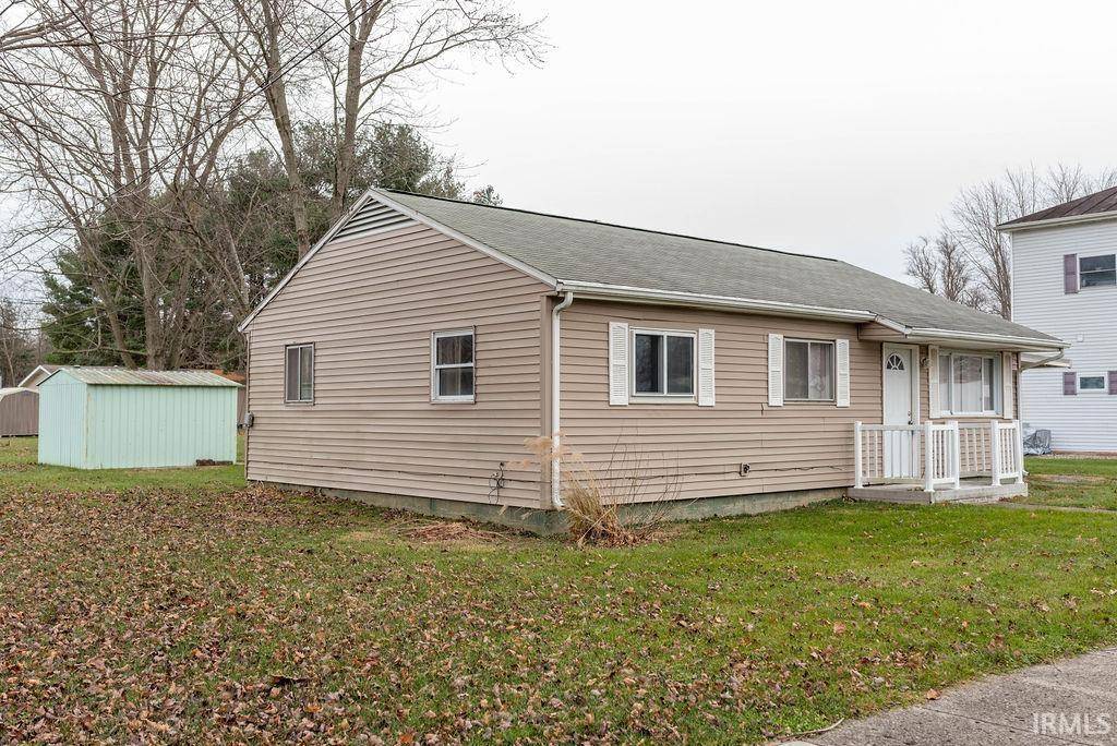 Mentone, IN 46539-9531,512 N Broadway Street