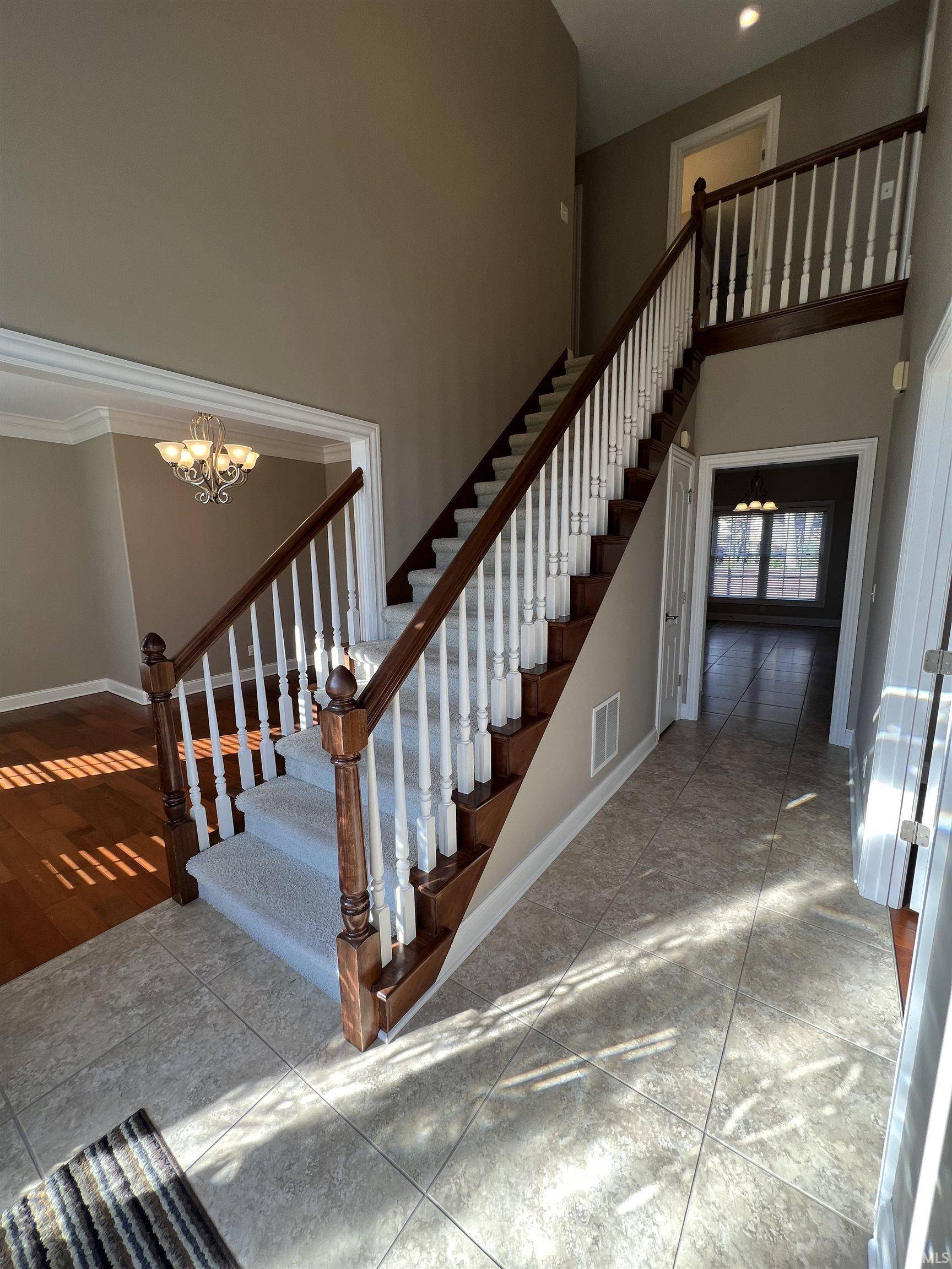 Newburgh, IN 47630,4328 Huntington Ridge Circle