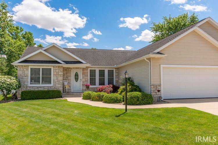 Elkhart, IN 46517-8670,29032 Hemlock Court