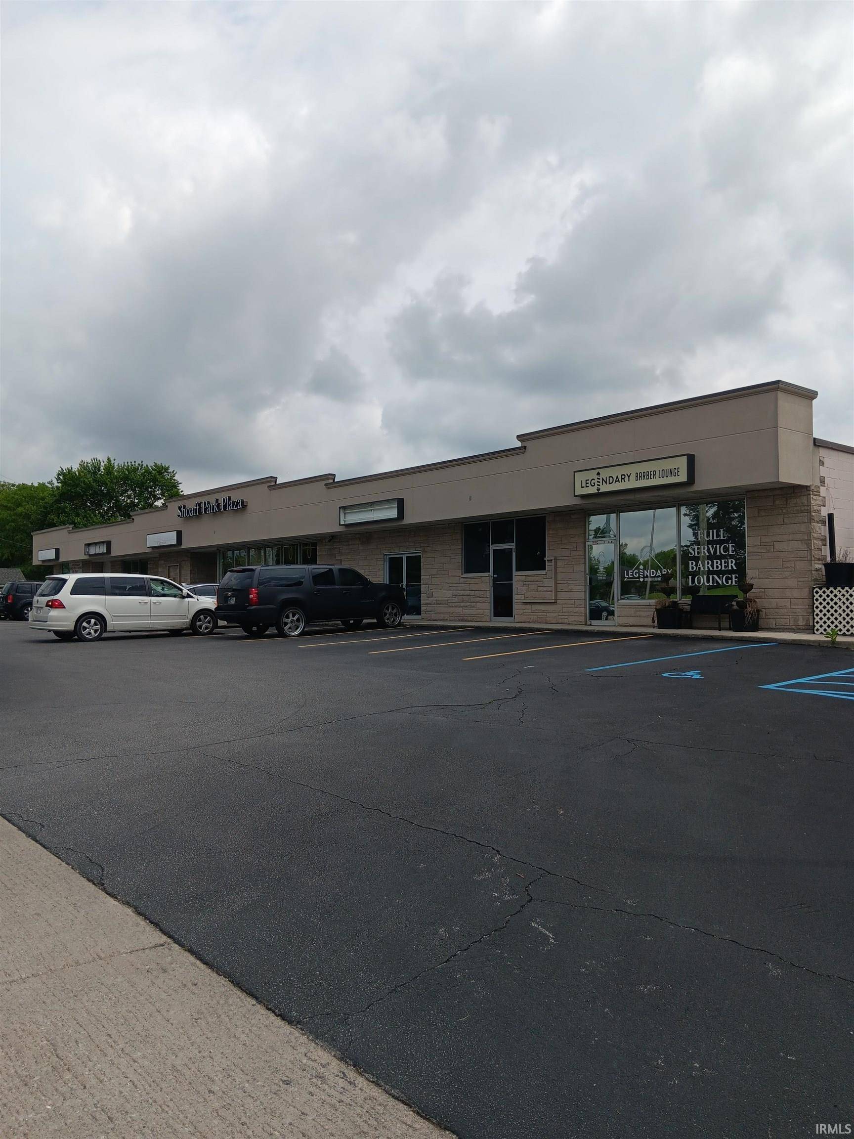 Fort Wayne, IN 46835,6648-6656 St. Joe Road