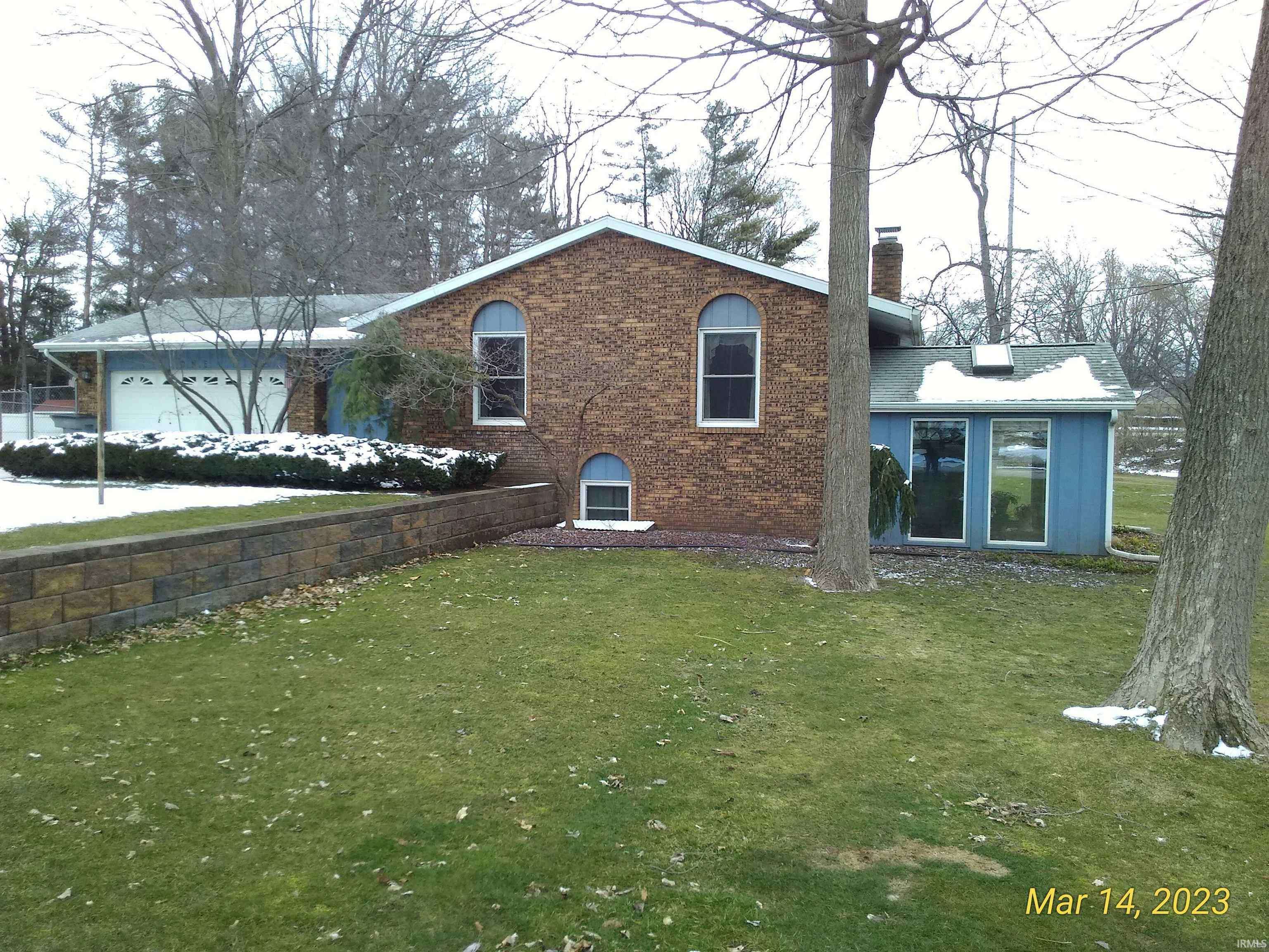 Bristol, IN 46507-9442,1 Shore Manor Drive