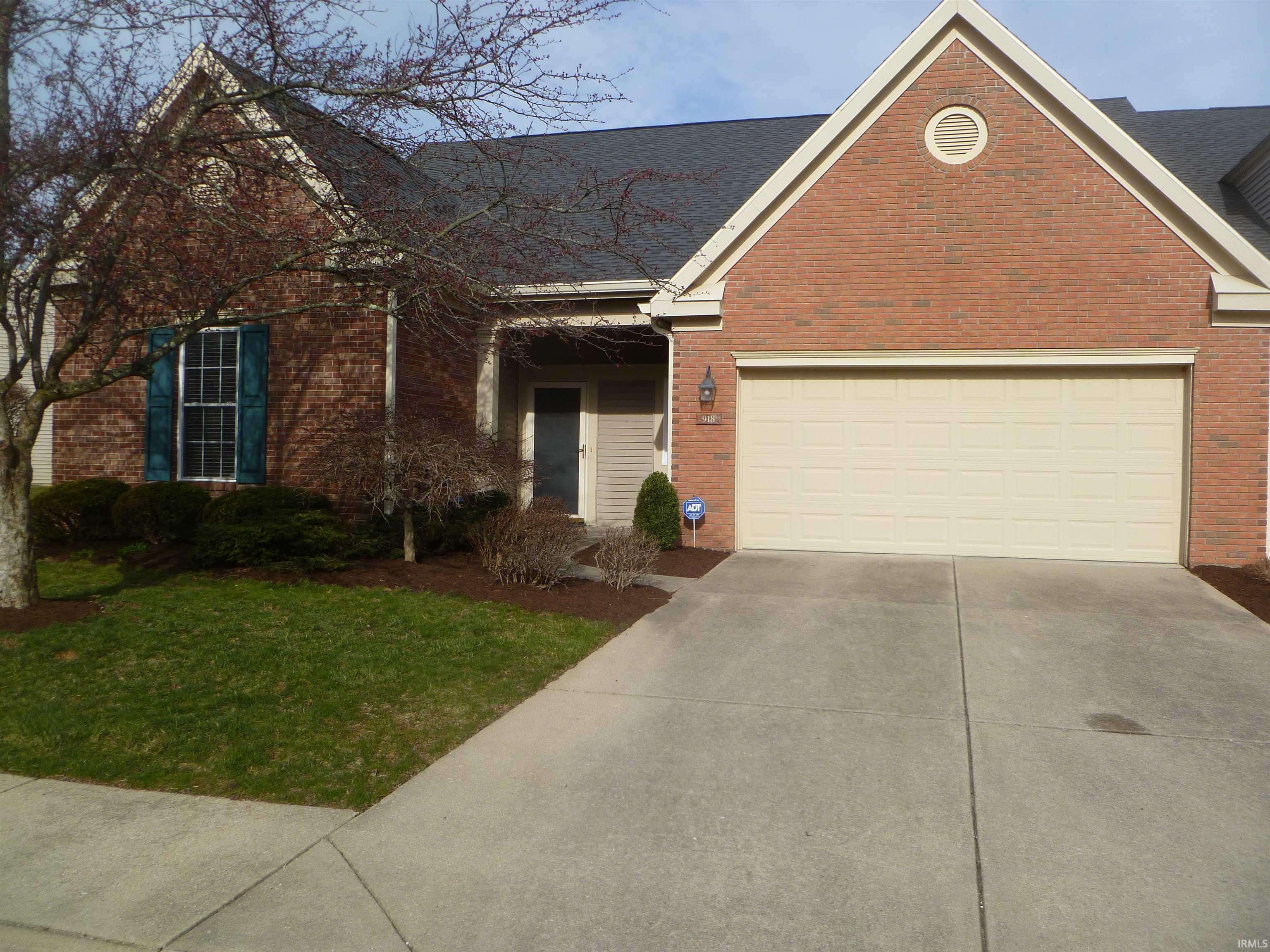 Bloomington, IN 47401,918 S Fieldcrest Ct Court