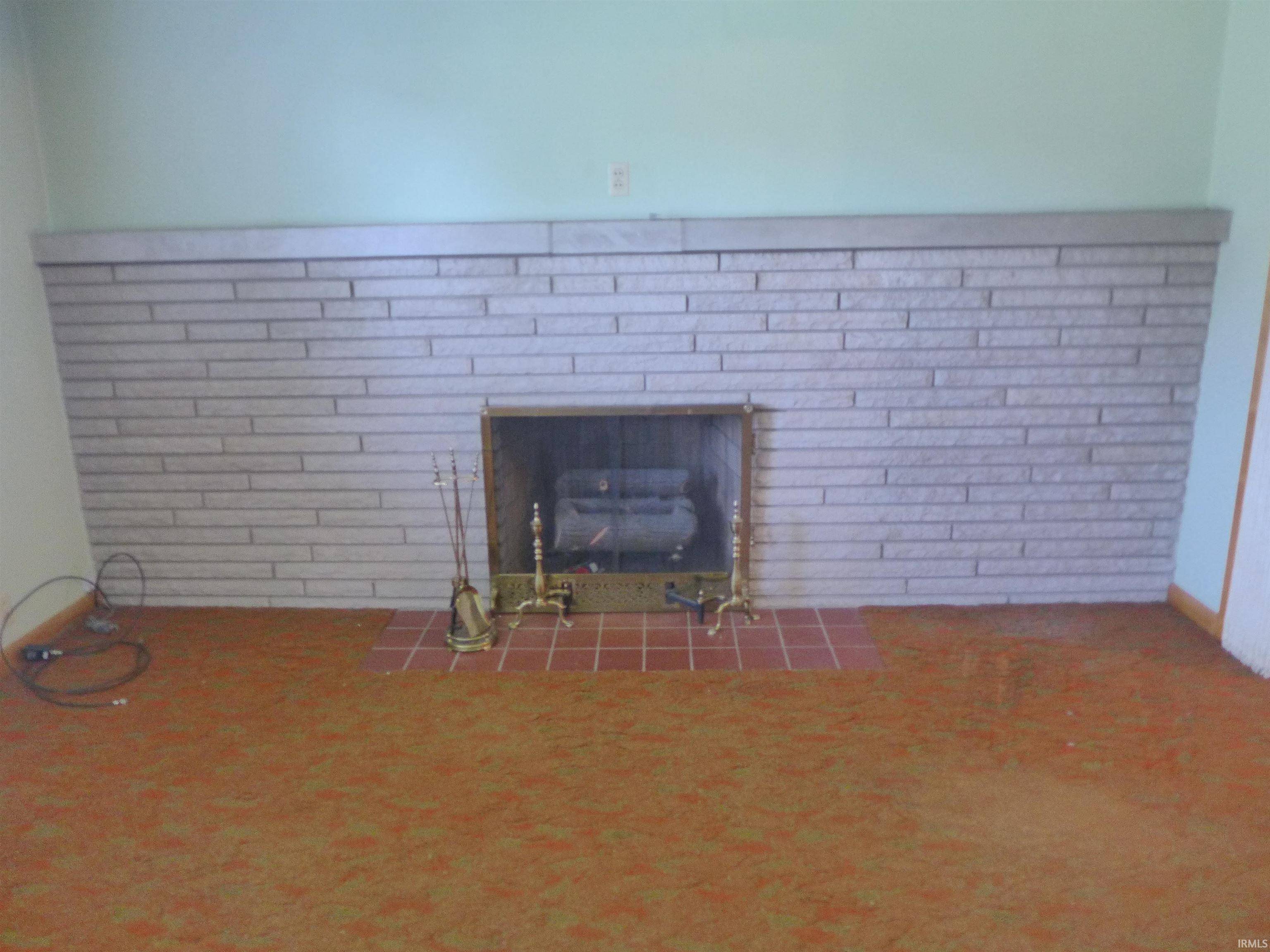 Jasper, IN 47546-3821,933 Hopf Avenue