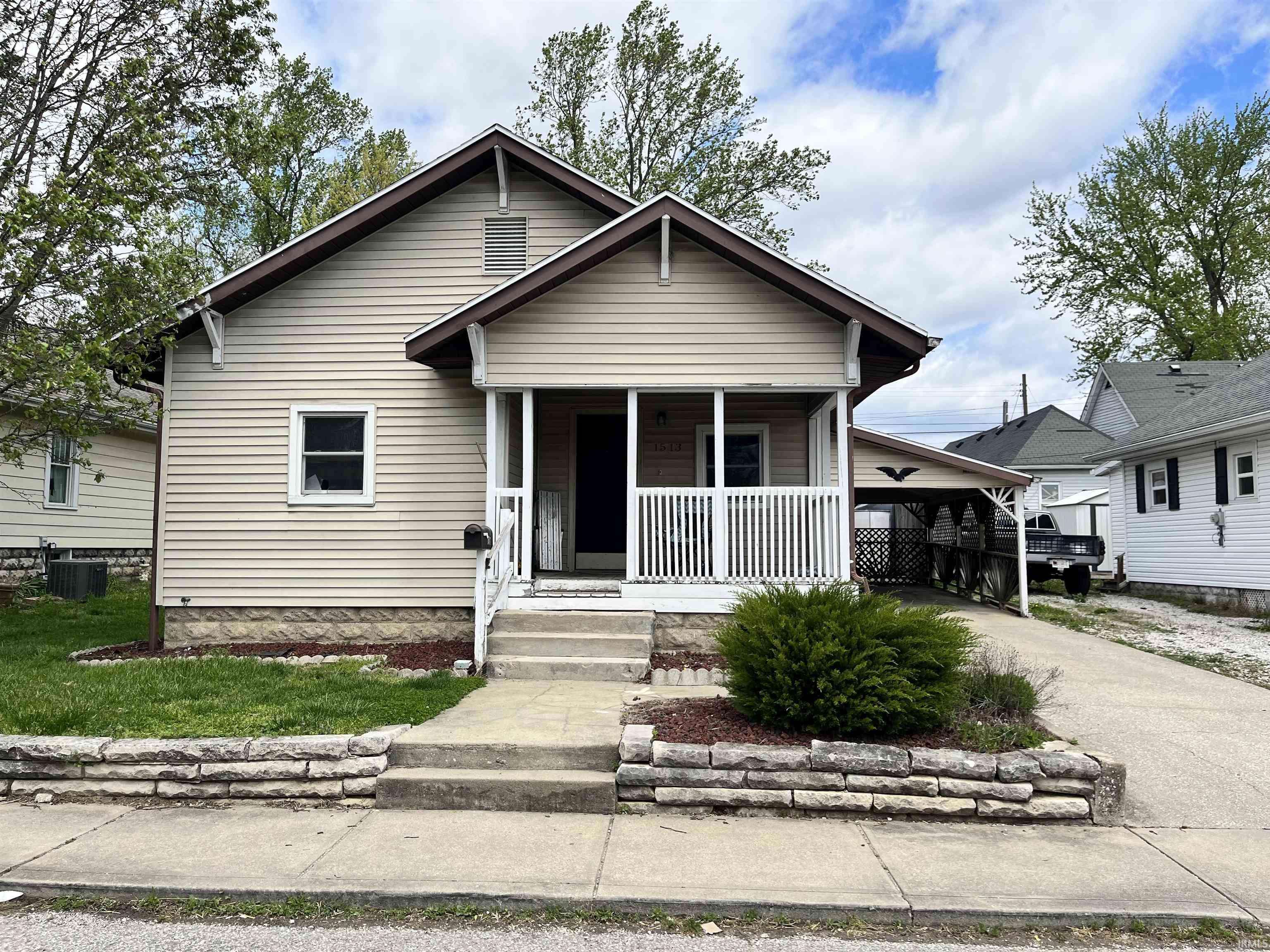 Bedford, IN 47421,1513 8th Street
