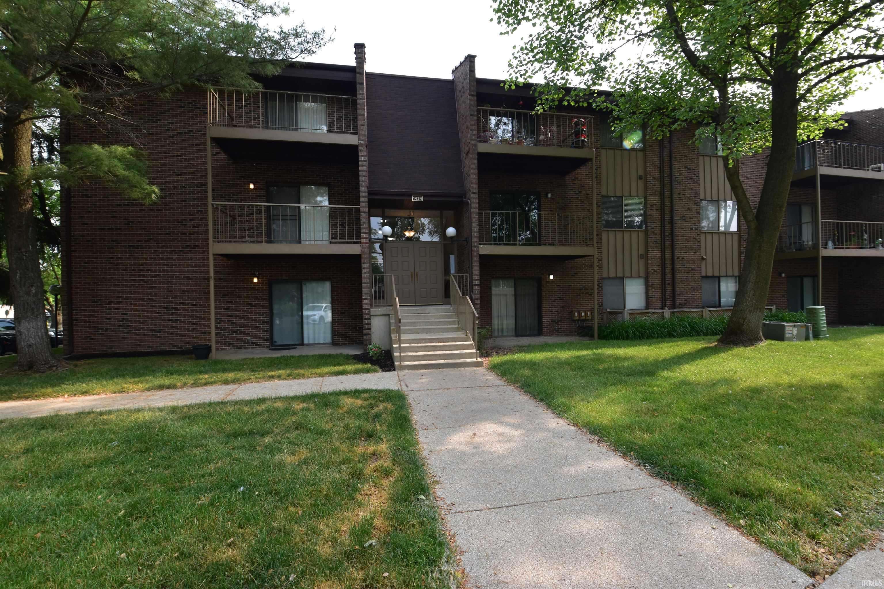 South Bend, IN 46617-1061,1434 Marigold Way #119