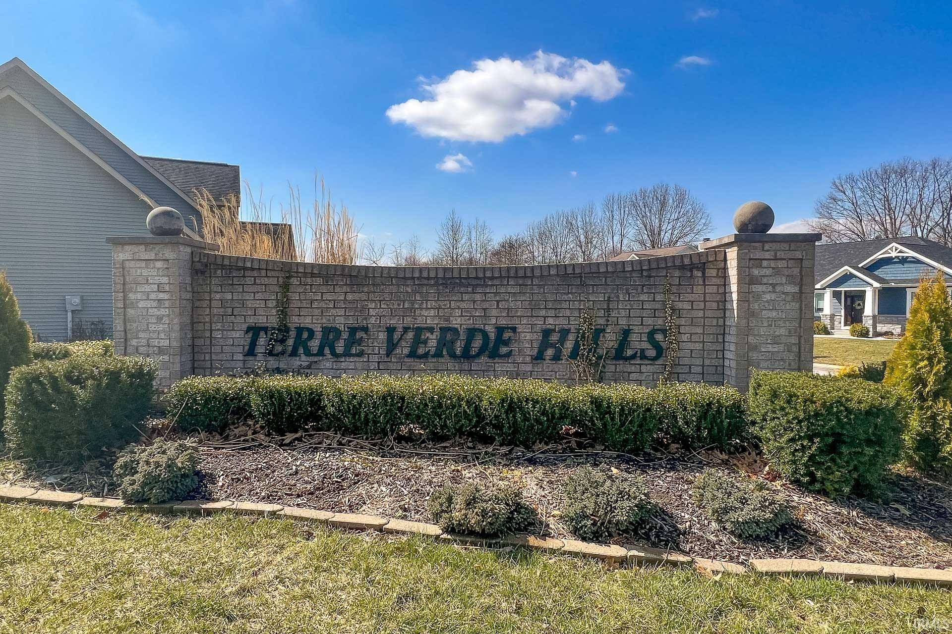 South Bend, IN 46628,53705 Terre Verde Hills Court