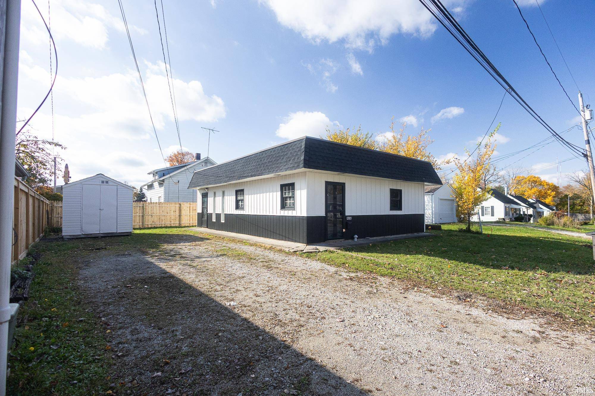 Fort Wayne, IN 46808-3155,1203 Clayton Avenue