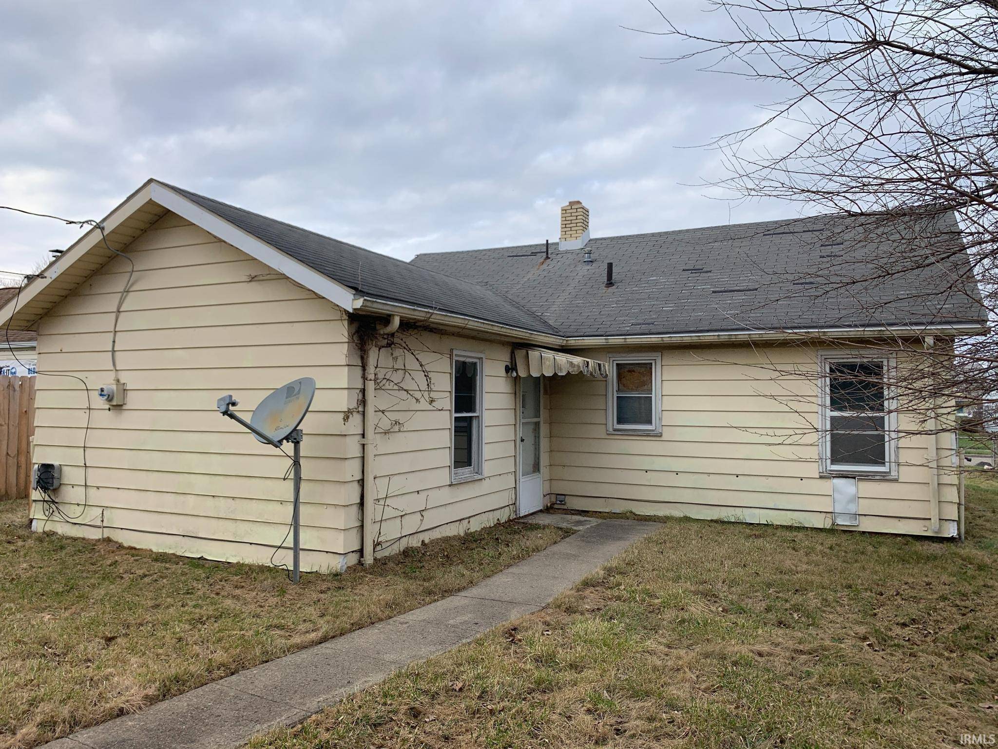 Muncie, IN 47302-3512,1205 E 6Th Street