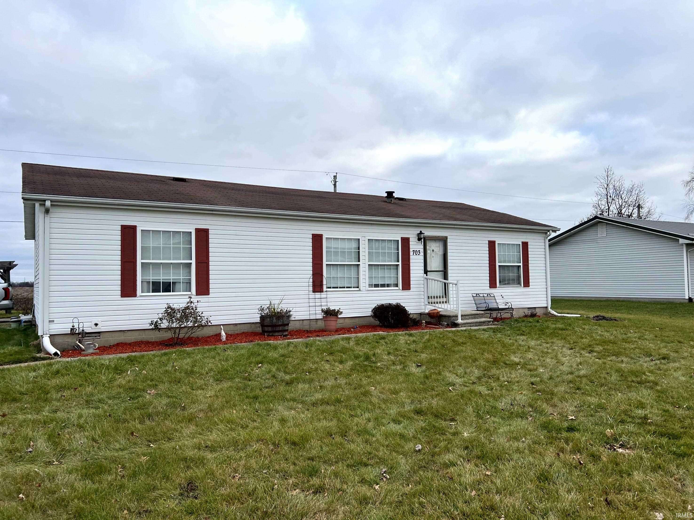 Otterbein, IN 47970,703 S Kerkhoff Avenue