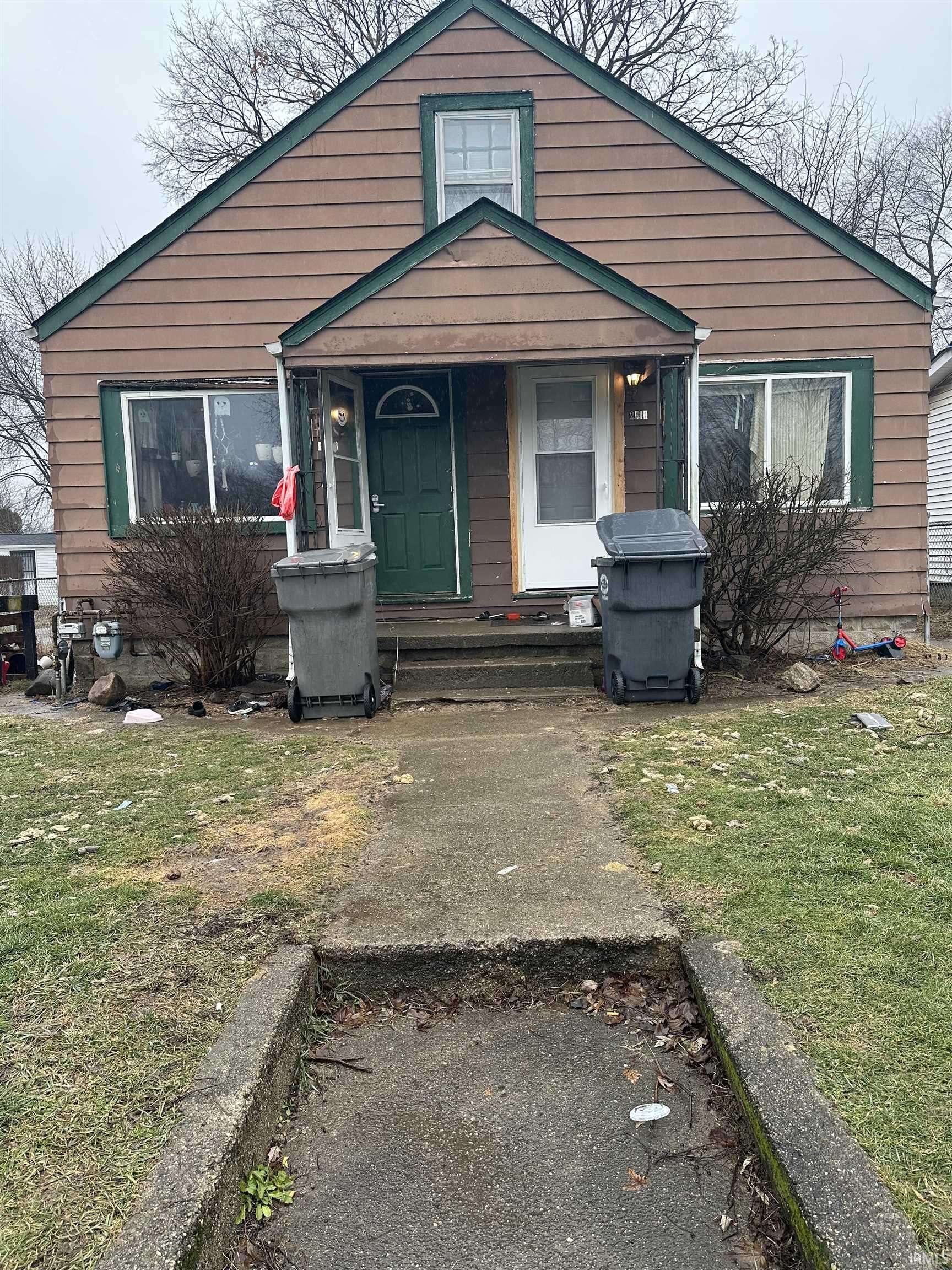 Anderson, IN 46016,2508-2810 Dewey Street