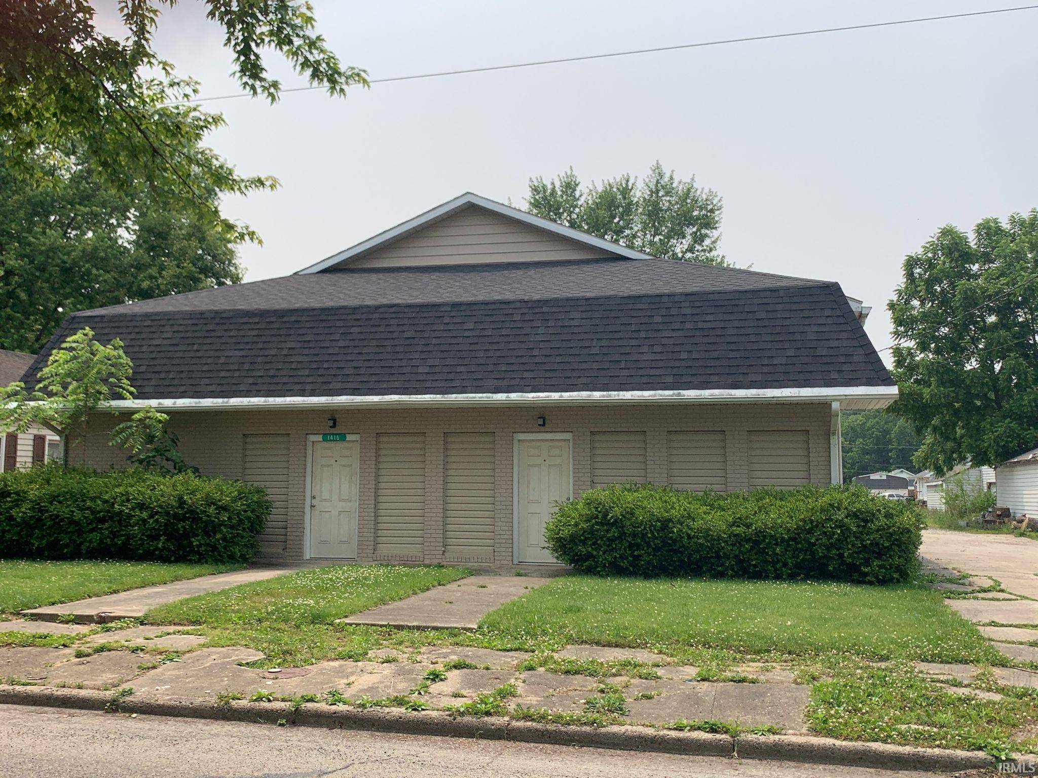 Muncie, IN 47302-3827,1415 S Meeker Avenue