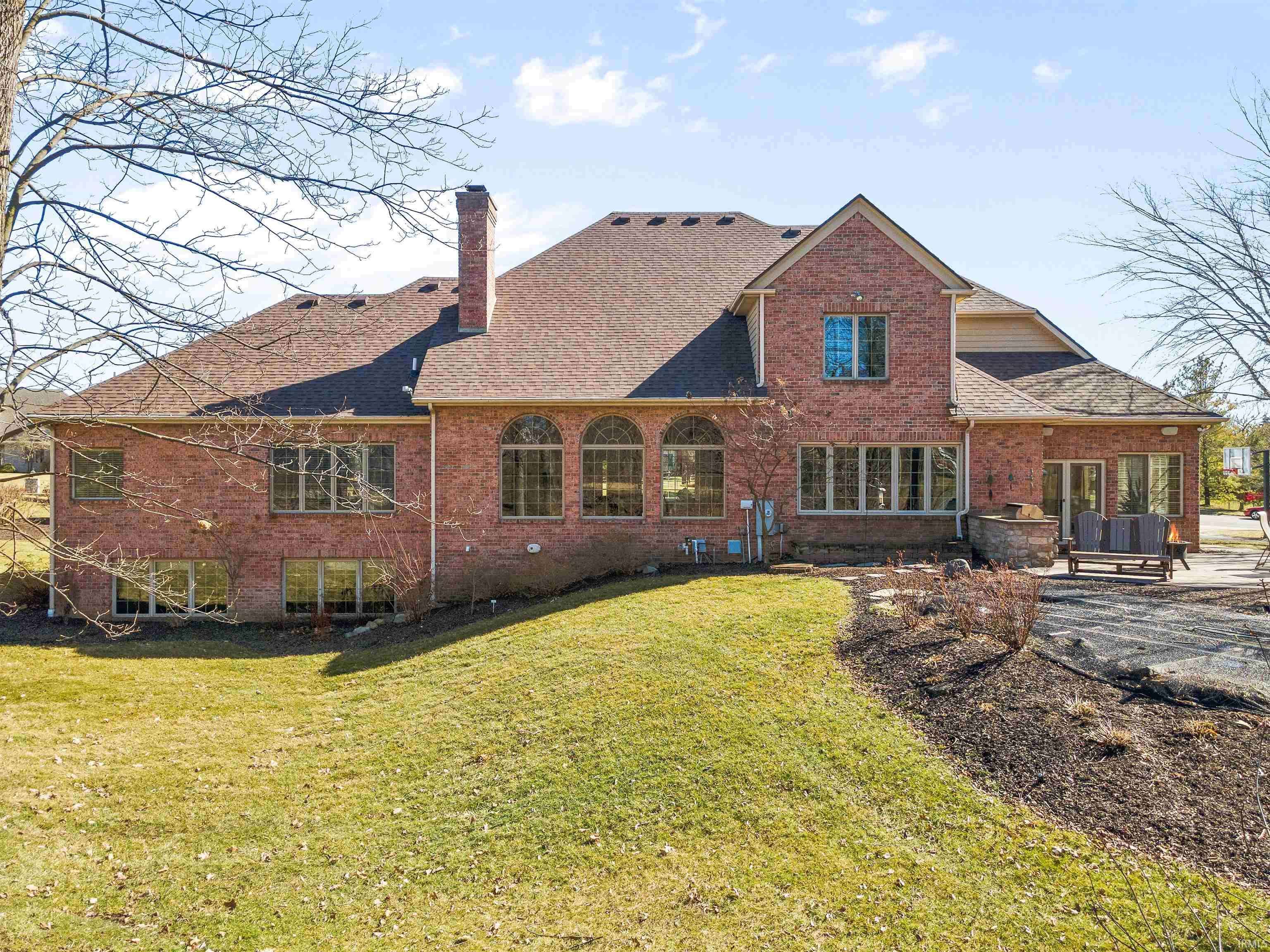 Fort Wayne, IN 46814,302 Chestnut Forest Cove