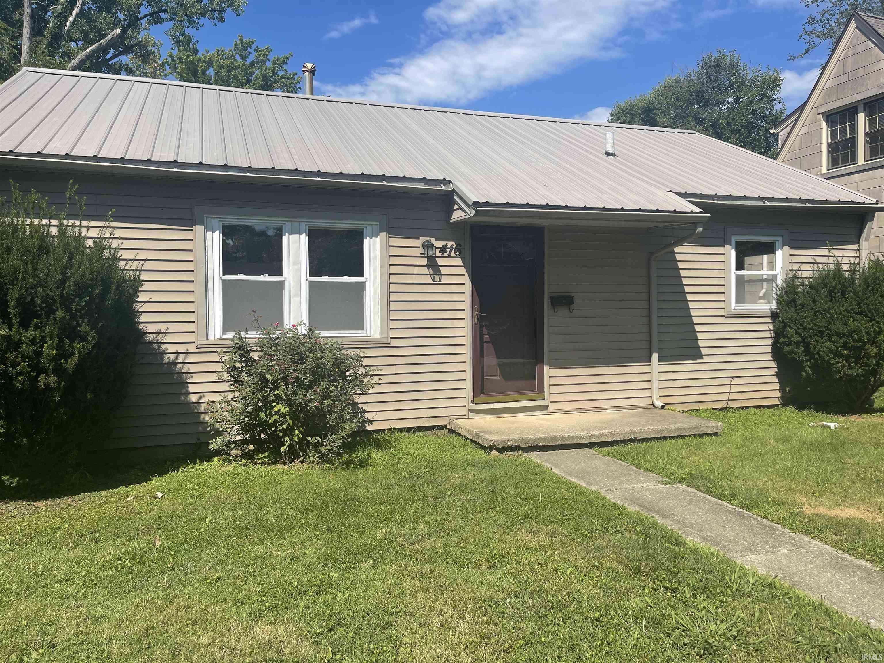 Bloomington, IN 47401,416 S Eastside Drive