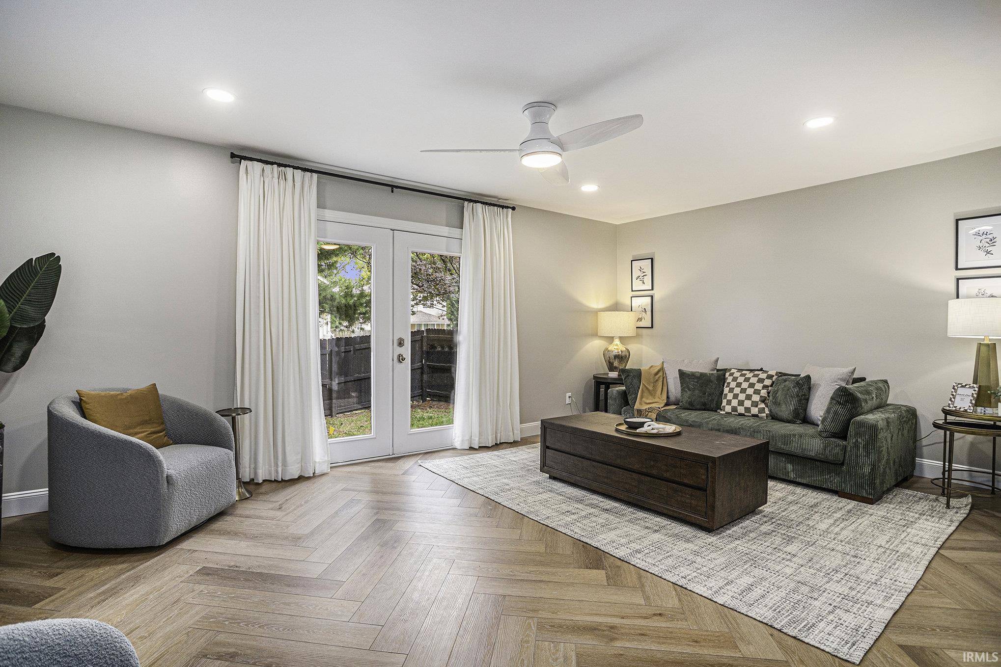 South Bend, IN 46617,427 N Eddy Street #4