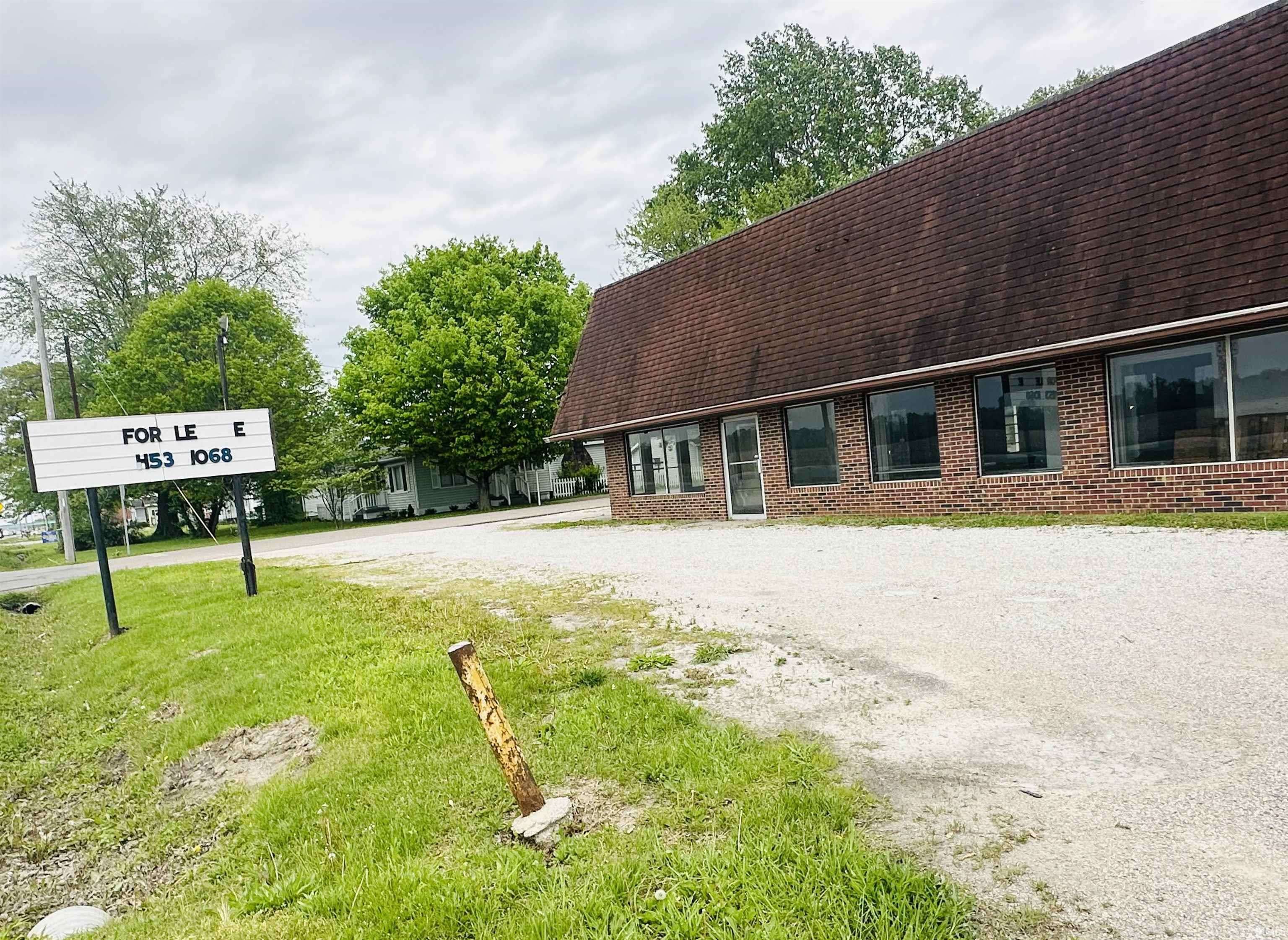 Mount Vernon, IN 47620,1136 E FOURTH Street