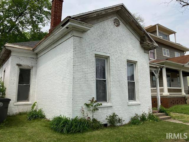 Vincennes, IN 47591,810 N 6th Street
