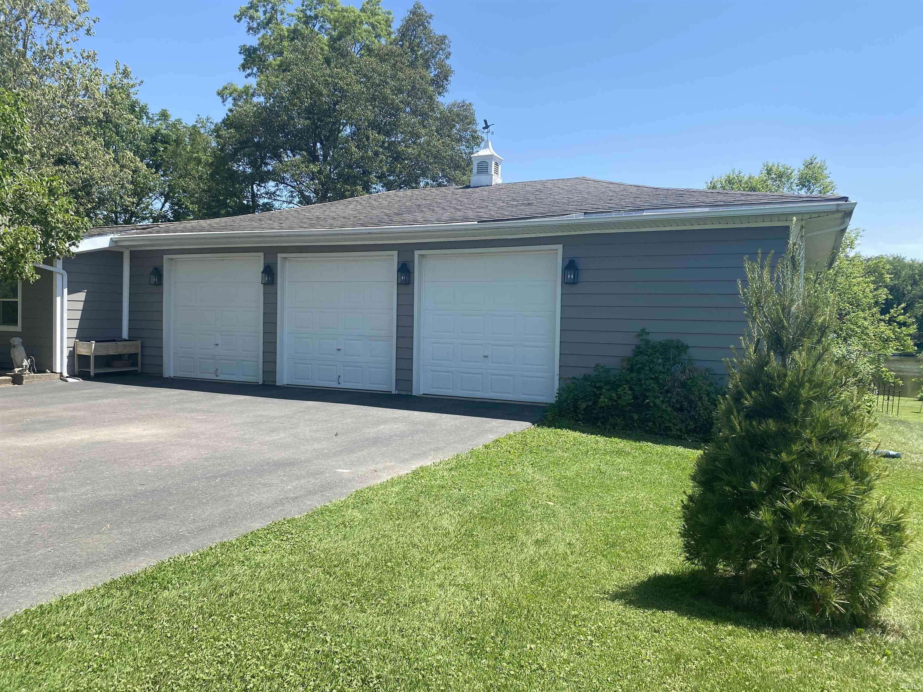 Geneva, IN 46740,785 Winchester Street