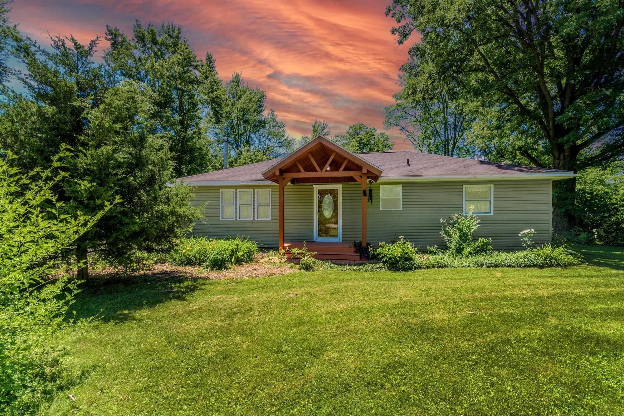 Fort Wayne, IN 46808,1927 Neuhaus Drive