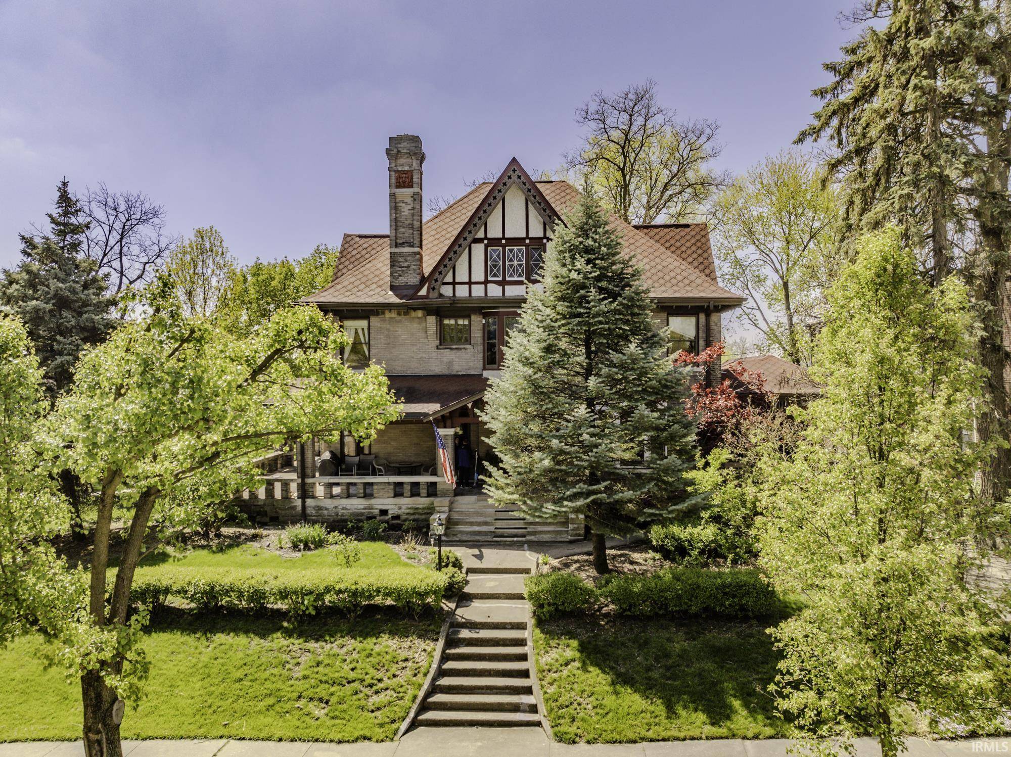 Muncie, IN 47305,611 W Howard Street
