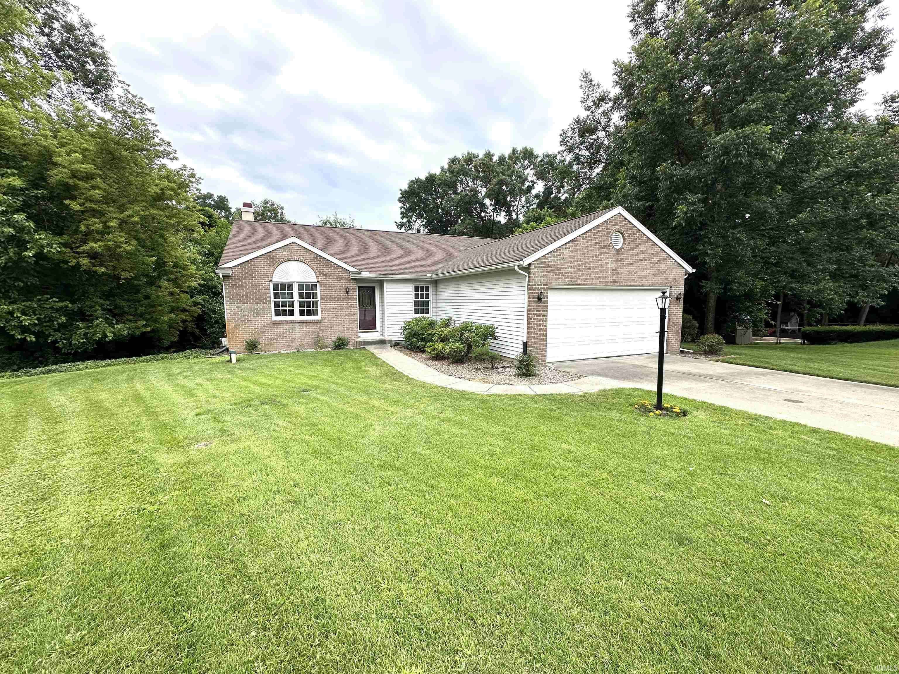 South Bend, IN 46637,50716 Wimbledon CT