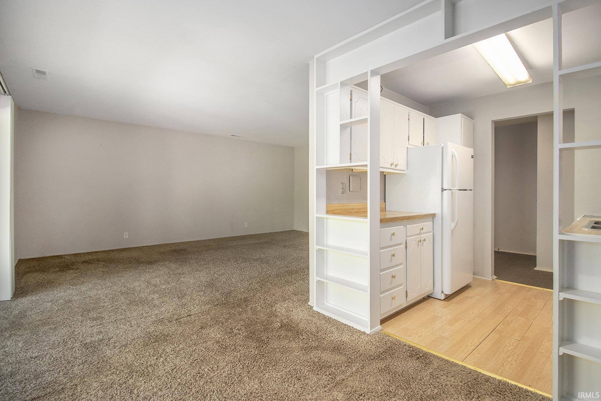 South Bend, IN 46614,2500 Topsfield #420 Road #420