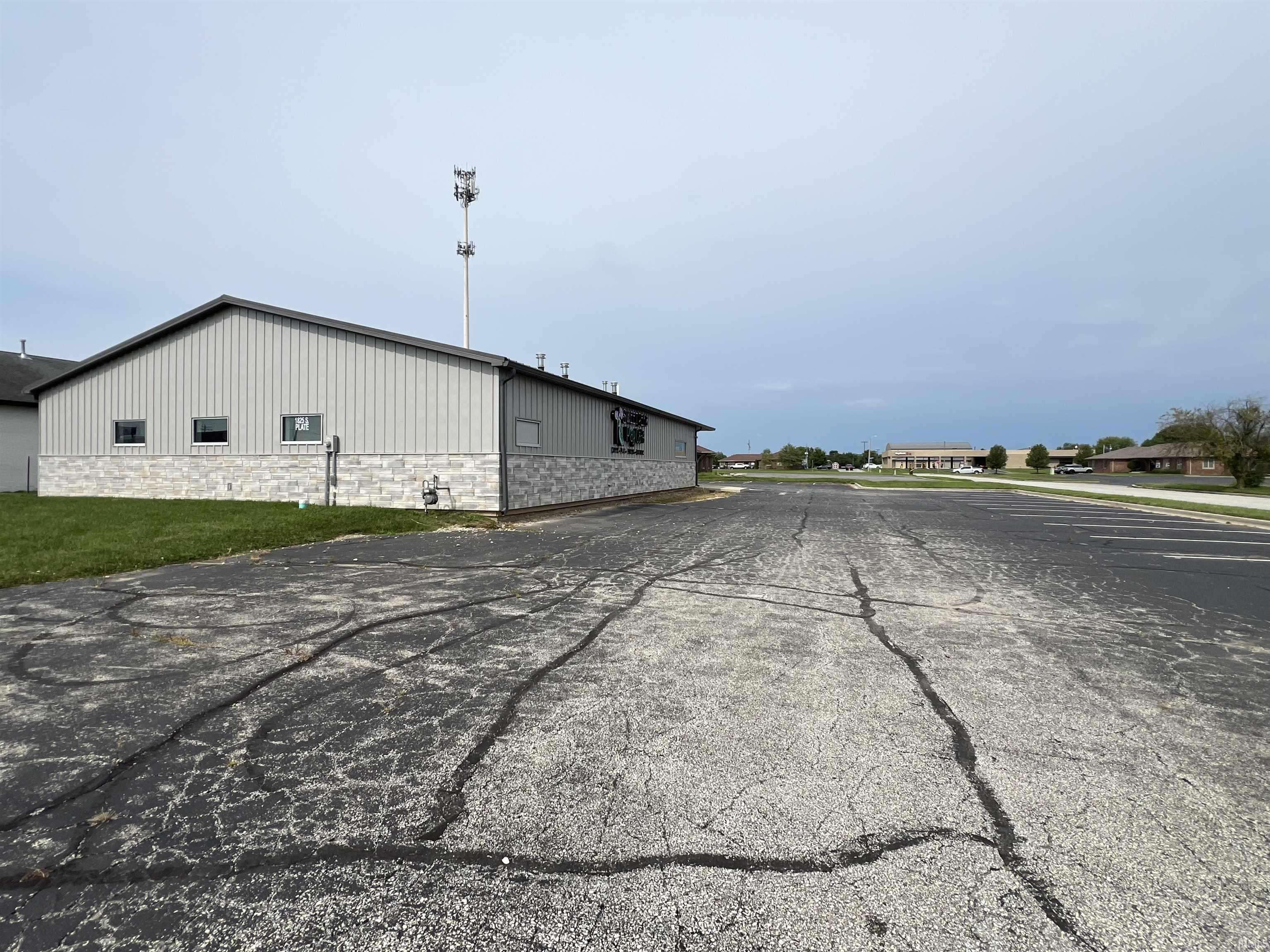Kokomo, IN 46902,1825 S Plate Street
