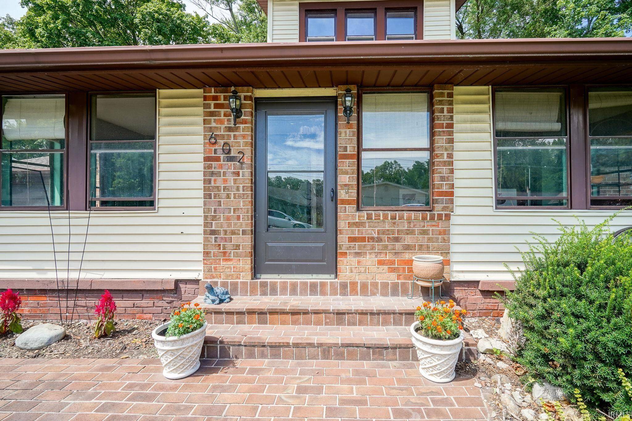 Crawfordsville, IN 47933-1440,602 Valley Drive