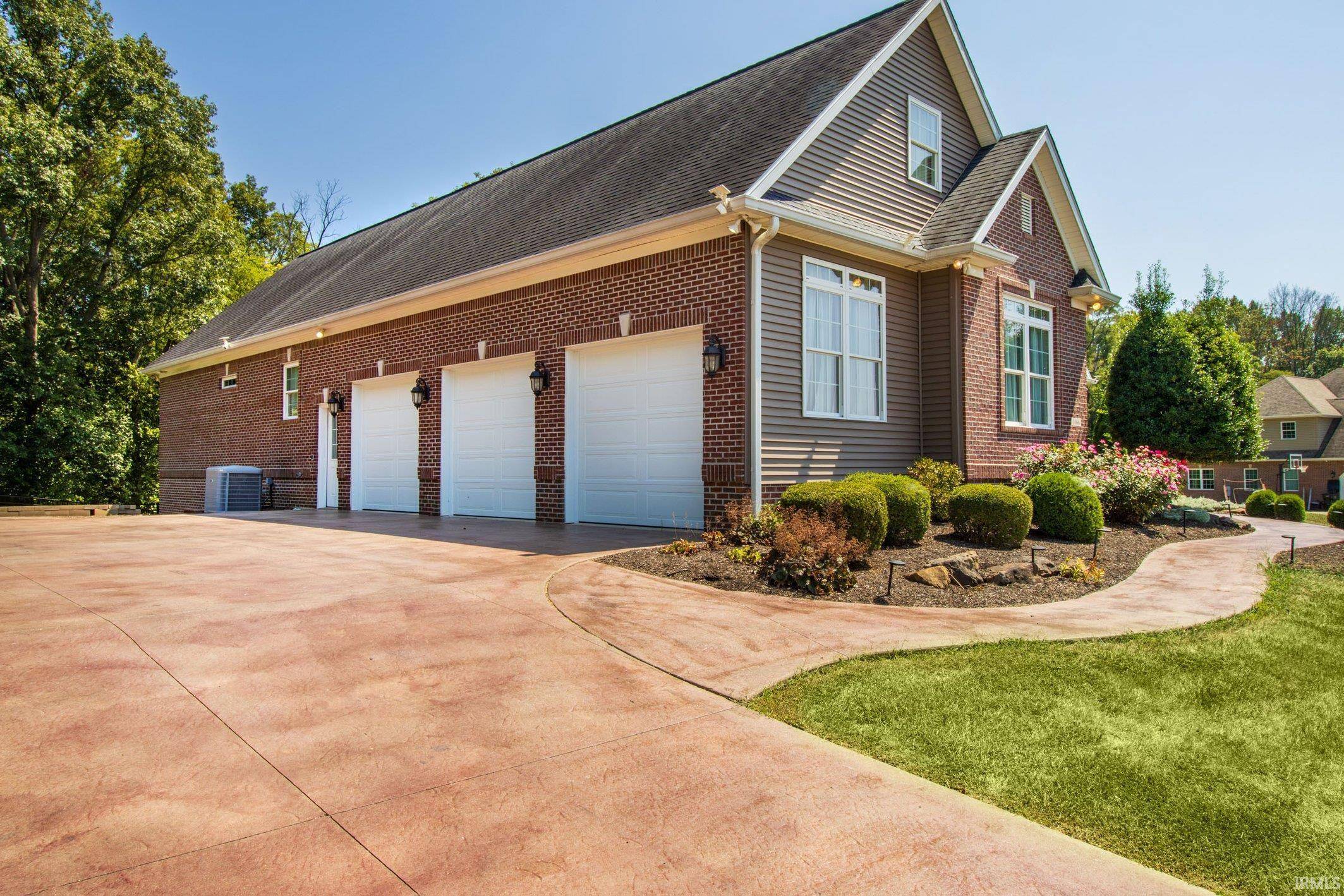 Vincennes, IN 47591,1066 N Aspen Drive